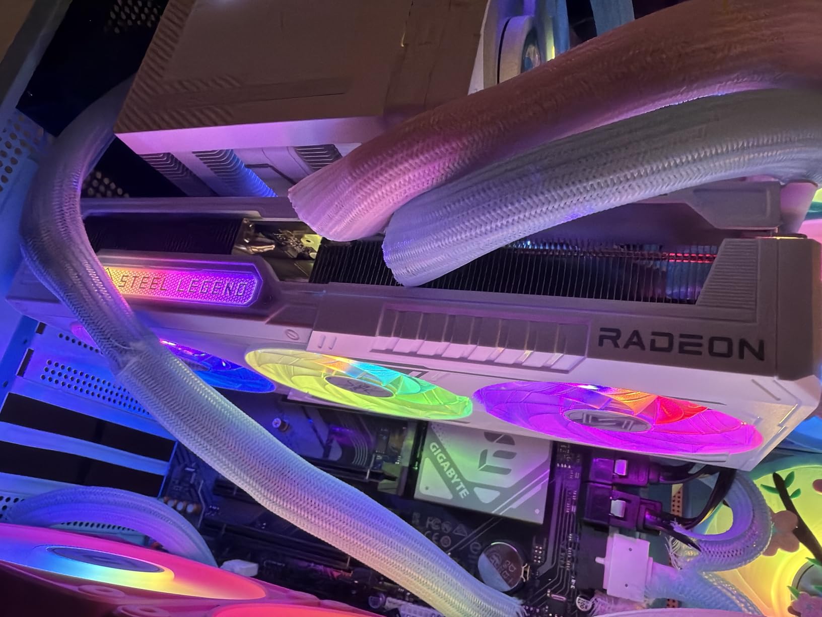 ASRock Radeon RX 9070 XT Steel Legend 16GB Graphics Card, AMD RDNA 4 Architecture, 2970 MHz, GDDR6, PCIe 5.0, Triple Fans customer photo 1