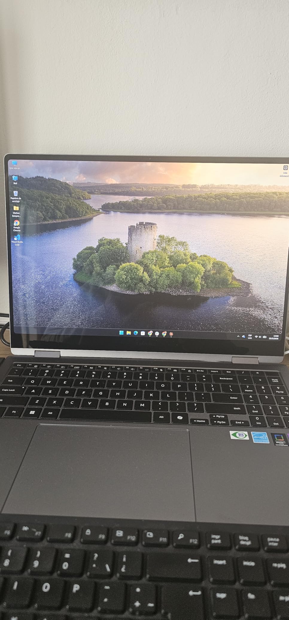 Samsung Galaxy Book5 360 Copilot+ PC, AI Business Laptop, Windows 11 Pro, Intel Core Ultra 7 Processor 256V, 15.6