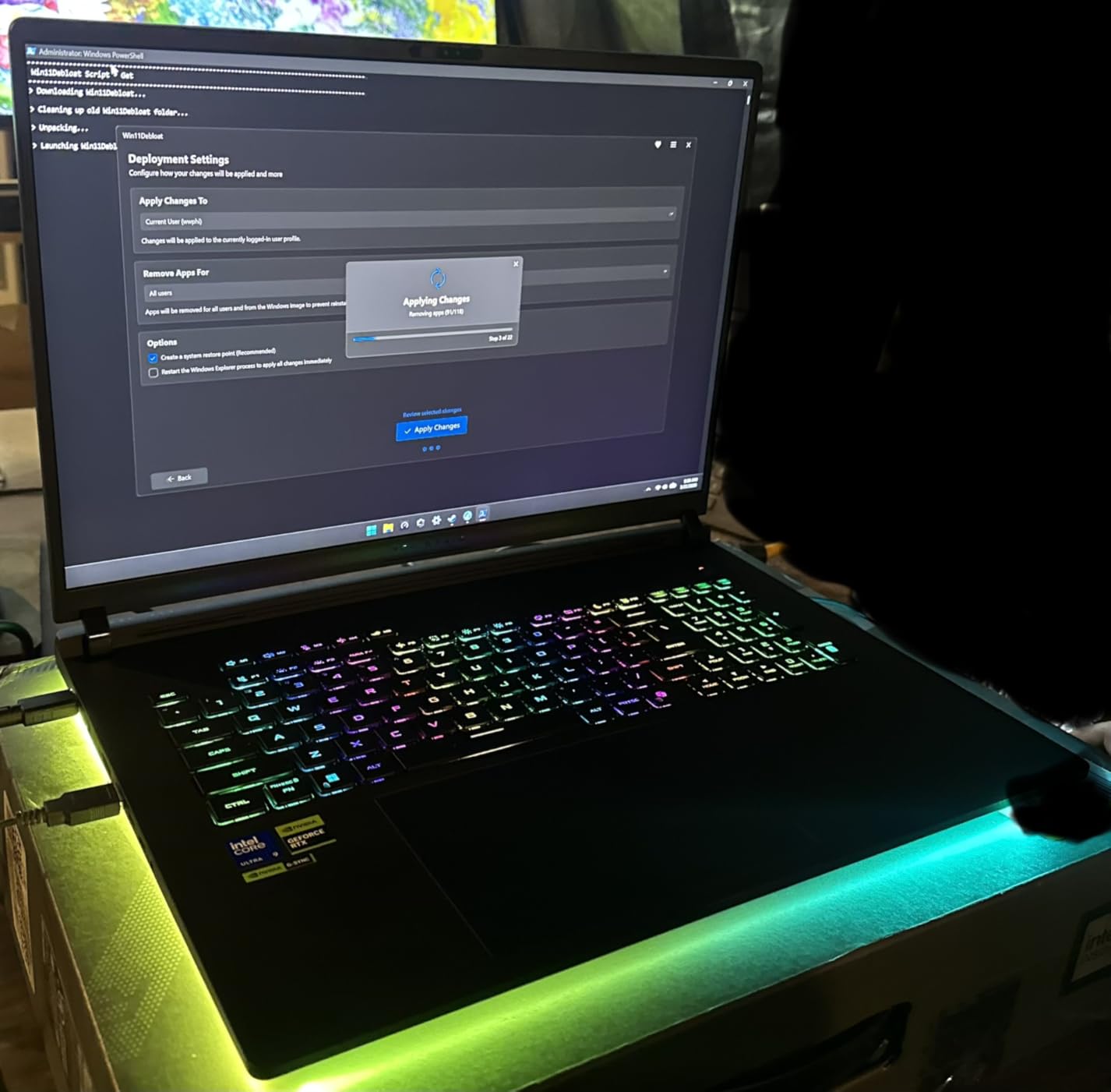 ROG Strix SCAR 18 (2025) Gaming Laptop, 18 inch ROG Nebula HDR 16:10 2.5K 240Hz, NVIDIA GeForce RTX 5080, Intel Core Ultra 9 275HX, 32GB DDR5, 2TB PCIe Gen 4 SSD, Wi-Fi 7, Windows 11 Pro customer photo 1