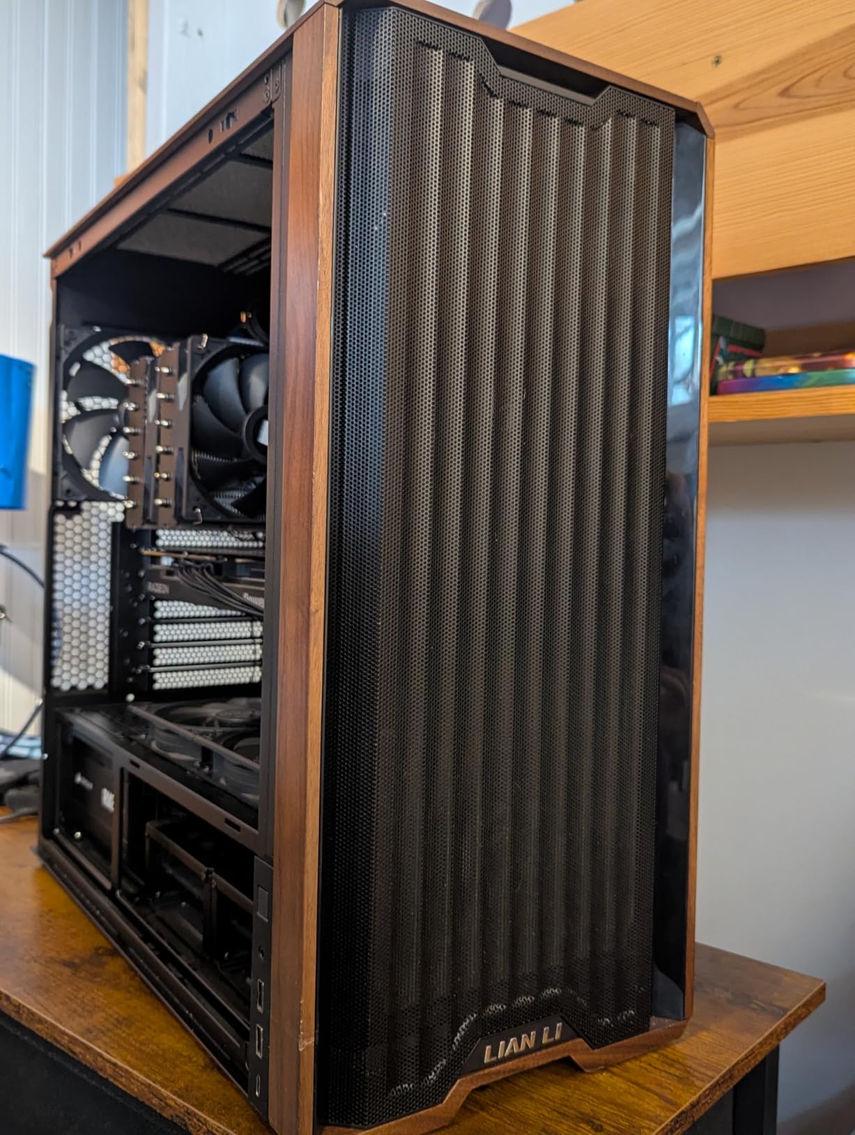 Lian Li LANCOOL 217 ATX Mid-Tower PC Case, 5 PWM Fans, Black Walnut Wood | Pre-installed 2x170mm, 2x120mm & 1x140mm Fans, Genuine Wood Panels, Back-Connect Ready customer photo 2