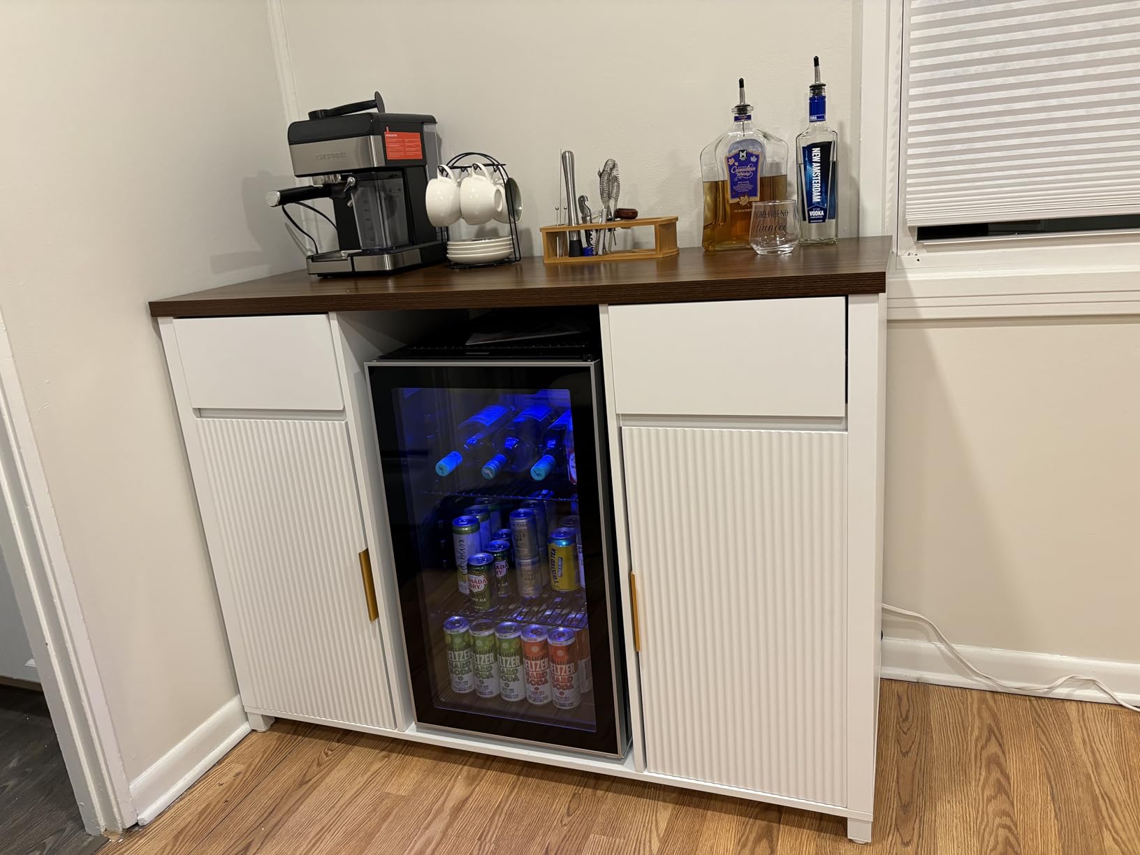 Antarctic Star 0.9Cu. Ft. Counter-top Wine Cellar Mini Fridge customer photo 2
