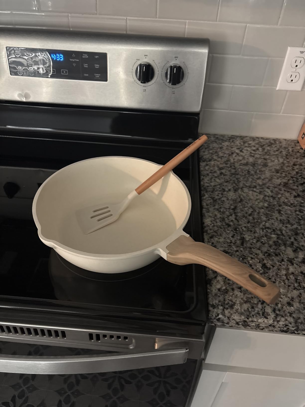 CAROTE 21-Piece Ceramic Pots and Pans Cookware Set, Non Stick Induction Cook Ware Kitchen Cooking Set Non-Toxic Health, PFAS Free customer photo 1