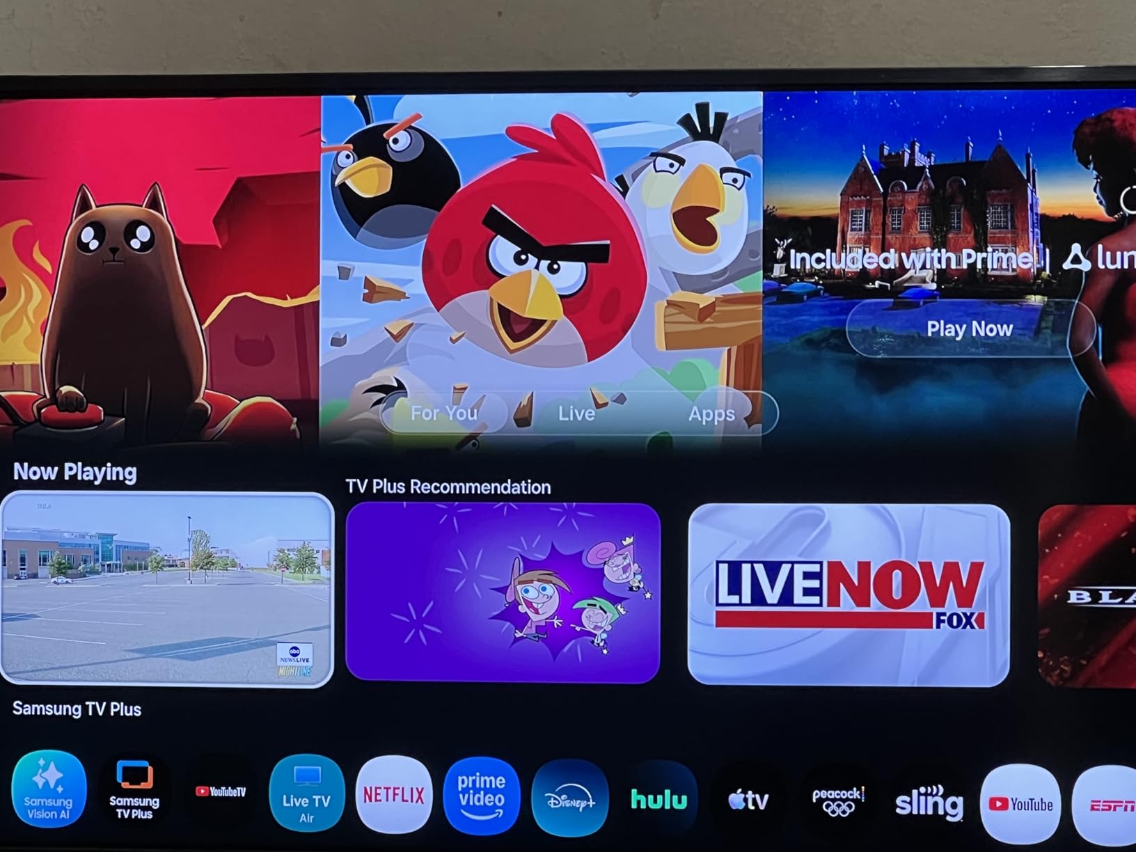 Samsung 85-Inch Class QLED Q8F 4K UHD Smart TV (2025 Model) Q4 AI Processor, 100% Color Volume with Quantum Dot, AirSlim Design, Endless Free Content, Samsung Vision AI, Alexa Built-in customer photo 2