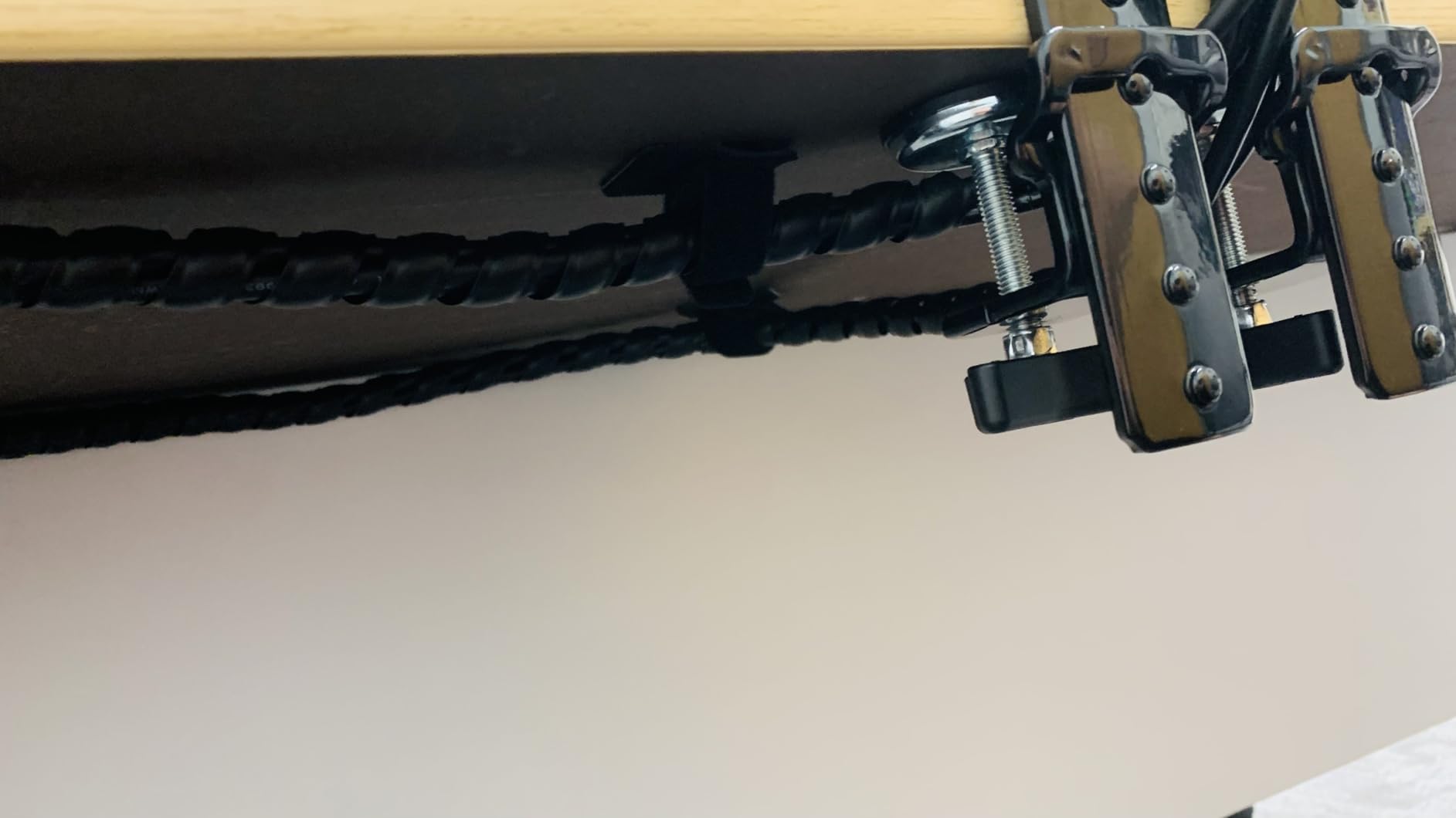 Cable Management Under Desk, Up to 15 Cord, Enhanced Wire Holder Cord Organizer, Adjustable Hook and Loop Cable Ties, Home Office Essentials, Cable Hider Clips Under Table, 20 Pair customer photo 1