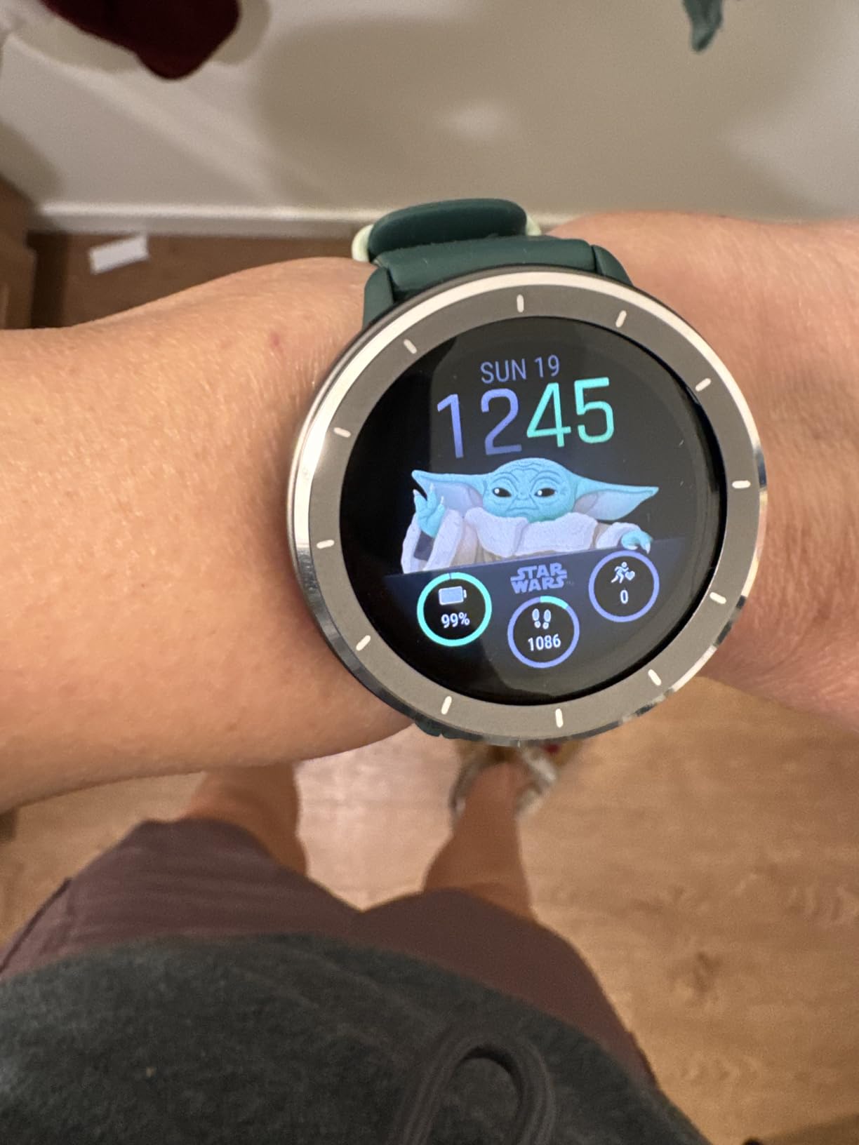 Garmin vívoactive 6 Health and Fitness GPS Smartwatch - AMOLED Display, Up to 11 Days Battery, Metallic Pink Dawn with Matching Band customer photo 2