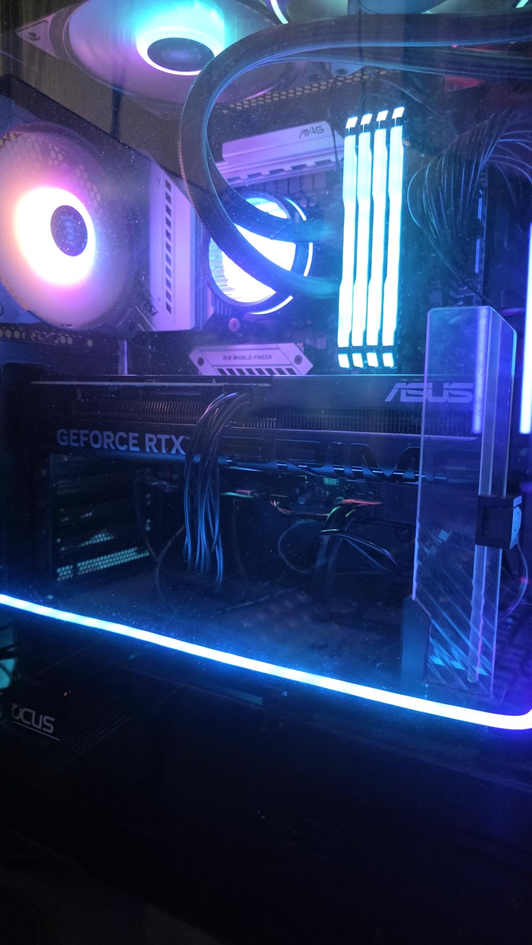ASUS SFF-Ready Prime NVIDIA GeForce RTX 5060 Ti 16GB GDDR7 OC Edition customer photo 1