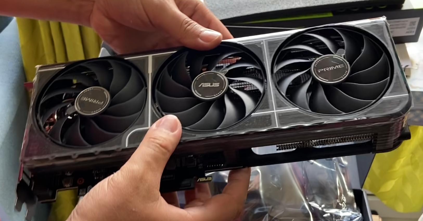 ASUS SFF-Ready Prime NVIDIA GeForce RTX 5060 Ti 16GB GDDR7 OC Edition customer photo 2
