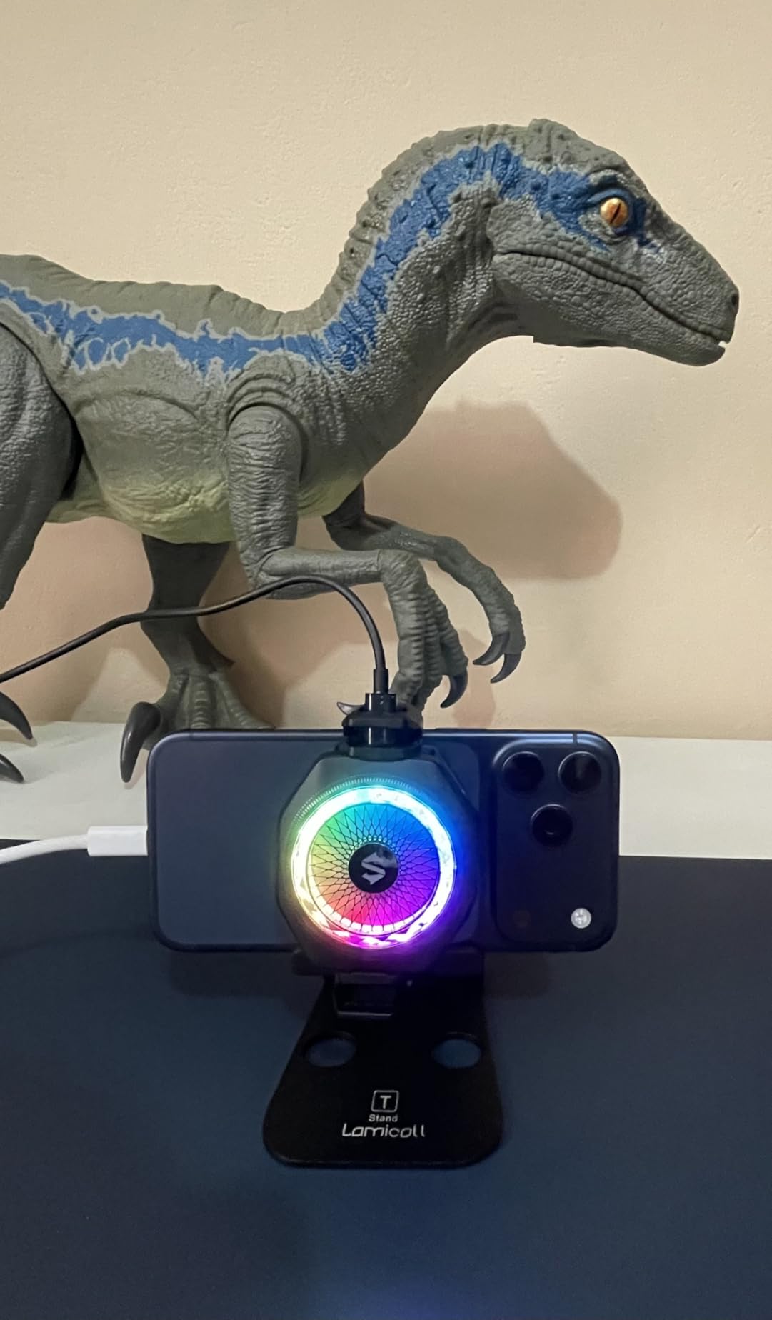 Black Shark Magnetic Phone Cooler 5 Pro - 18 Addressable RGB LEDs, Detachable Grip, APP-Controlled Thermostatic Cooling Fan for iPhone MagSafe/Android/iPad - Gaming/Streaming/Photography customer photo 2