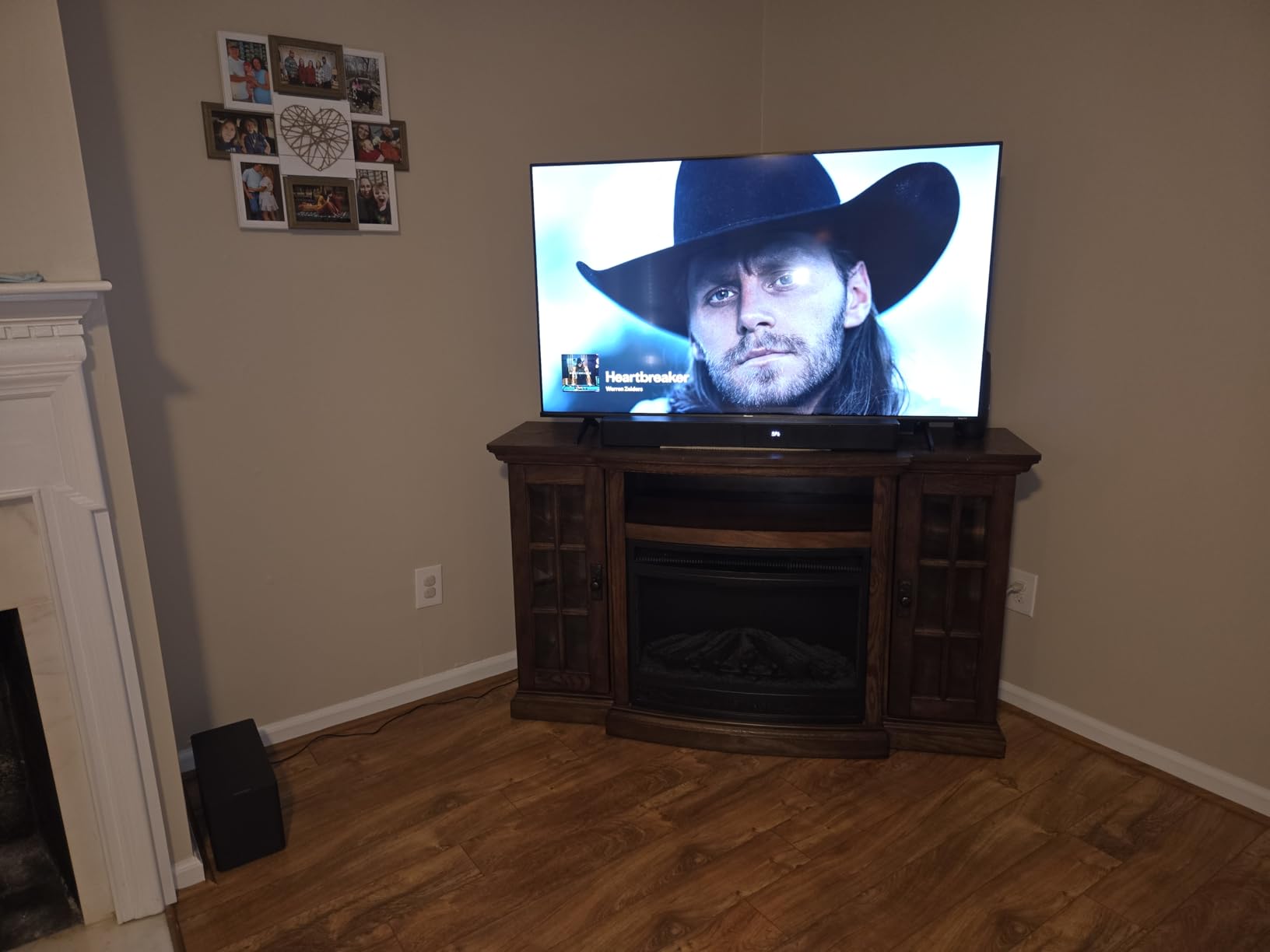 ULTIMEA 5.1CH Surround Sound Bar with Subwoofer, Dolby Atmos, VoiceMX, BassMX, APP, 300W Soundbar for Smart TV, Home Theater Surround Sound System, Bluetooth 5.4, Poseidon M60 (2026 Model) customer photo 2