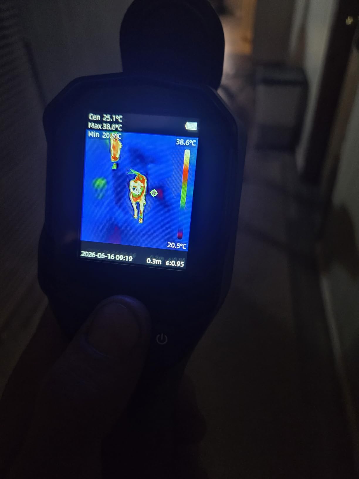 Thermal Camera, 240 x 240 TISR Resolution, -4°F to 1022°F Temp Range, 25Hz Infrared Camera with Temperature Alarm, 50°FOV Handheld Thermal Imaging Camera customer photo 2