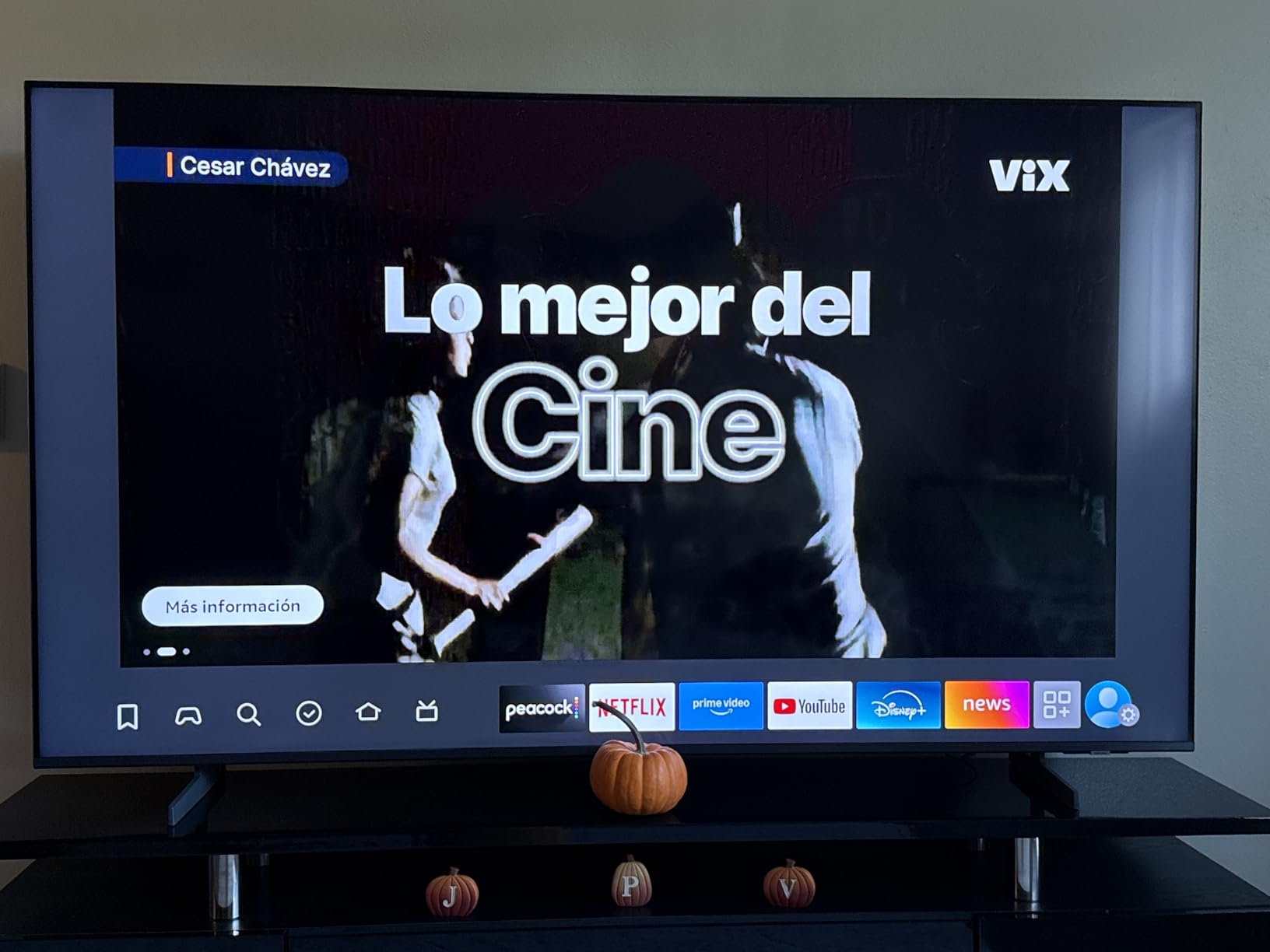 75-Inch Class QLED Q6F Series Smart TV (2025 Model, 75Q6F) Q4 Lite Processor, Quantum HDR, Motion Xcelerator 60Hz, Color Booster, 4K Upscaling, with Alexa Speaker customer photo 1