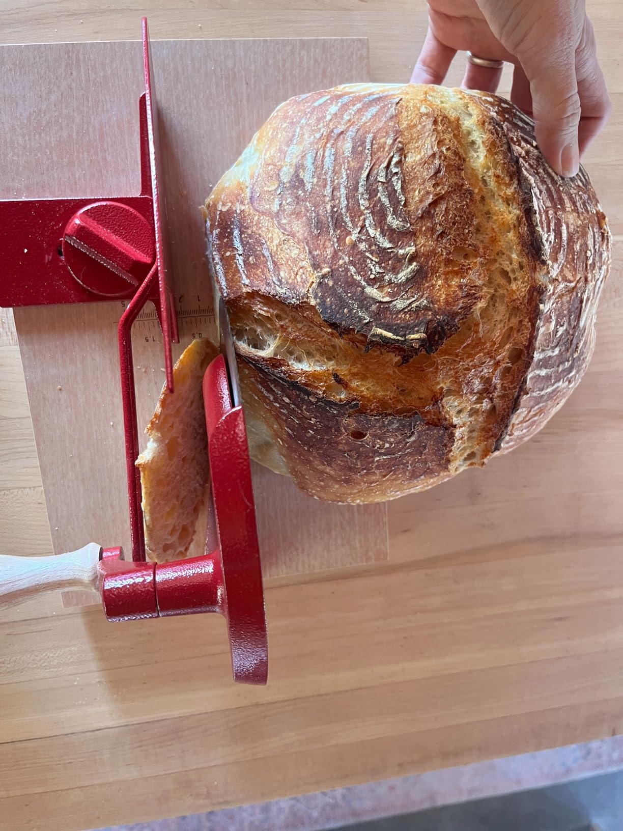 Brvclon Manual Bread Slicer Adjustable Thickness, Hand Crank Bread Slicer for Homemade Sourdough Bread with Scale Line & Suction Cup & Metal Guide,Quality Solid Wood Base & Gift-Level Packaging customer photo 1