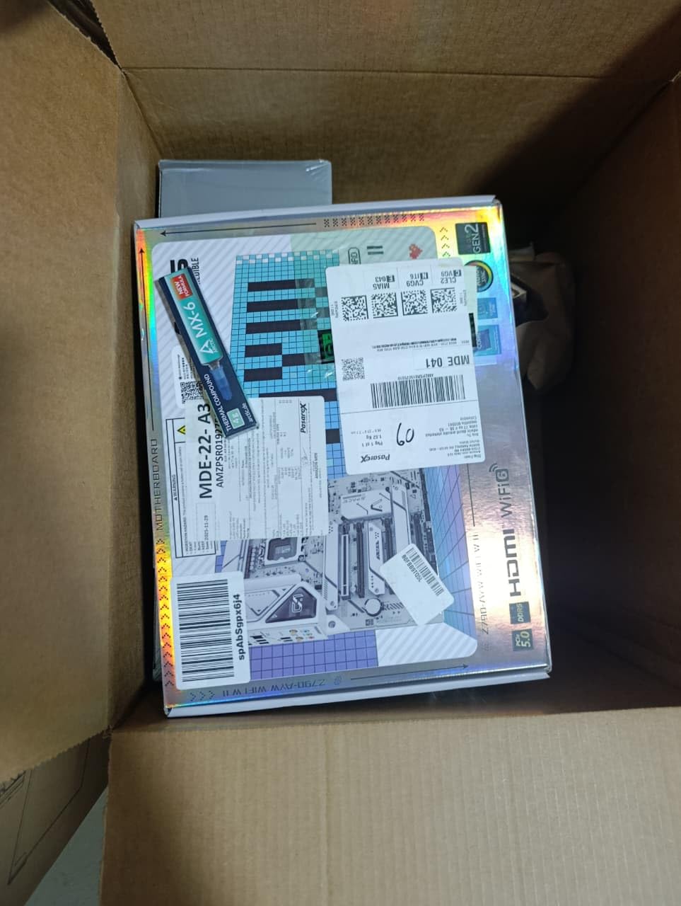 ASUS Z790-AYW WiFi W II Intel Z790 LGA 1700 ATX Motherboard, PCIe 5.0, 3X M.2, DDR5, WiFi 6, 2.5Gb LAN, Thunderbolt, USB4 customer photo 1