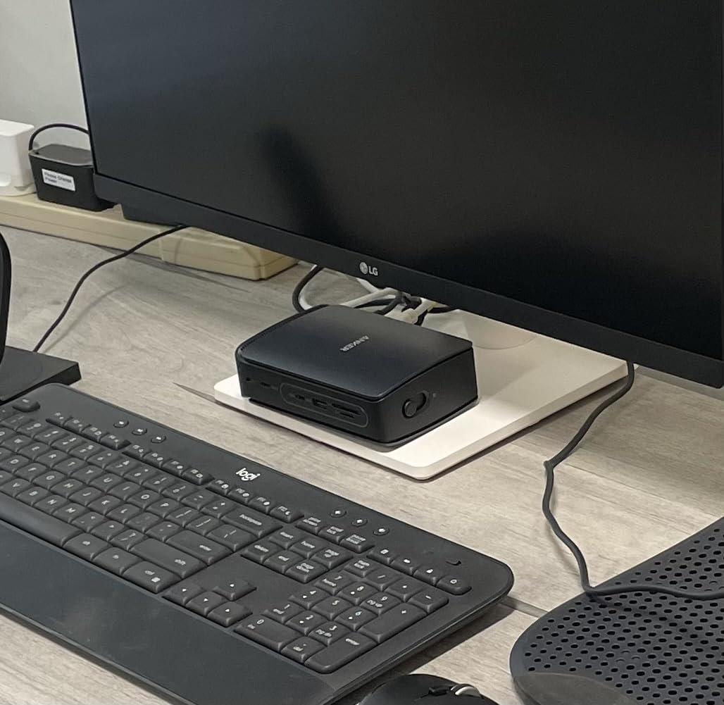Anker Nano Laptop Docking Station, 13in1 Dock with Detachable 6in1 USBC Hub | 3 Display USB C Dock (2 HDMI+1 DP), 10 Gbps USBC, 3 USBA, Audio, SD/TF, Ethernet, 100W Max PD for Dell/Lenovo/HP Home Office customer photo 1