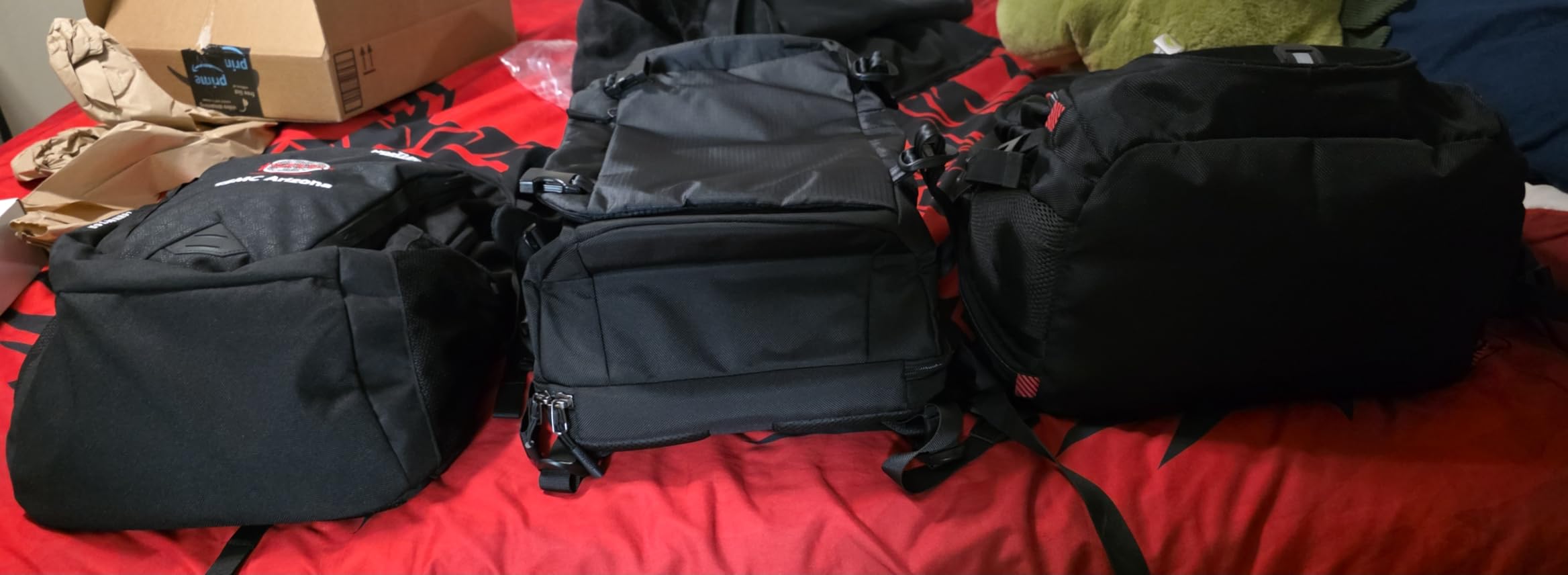 tomtoc Travel Backpack 28L,TSA Personal Item Bag Flight Approved,PFAS Free customer photo 2