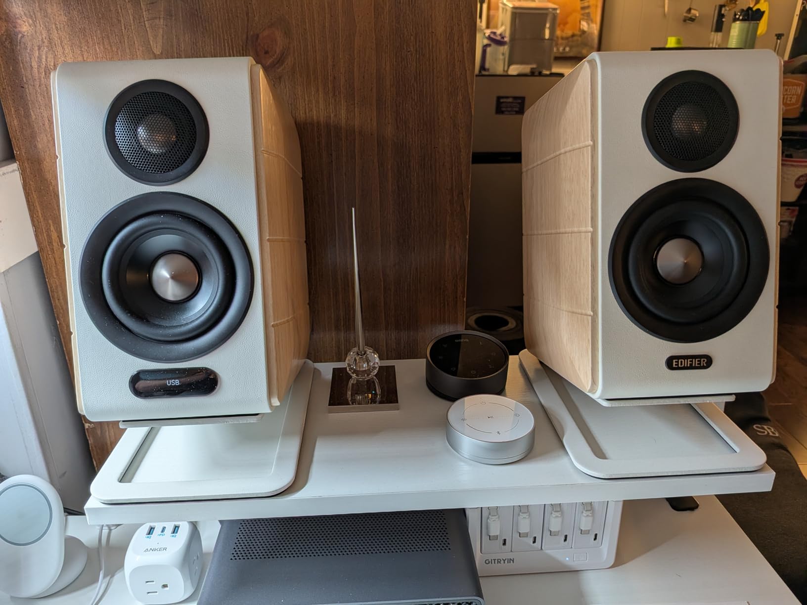 Edifier S880DB MKII Hi-Fi Bookshelf Speakers, Premium 2.0 Active Speaker System, 88W RMS, Hi-Res Audio with LDAC, Bluetooth/USB-C/Optical/Coaxial/RCA, Dark Wood customer photo 1