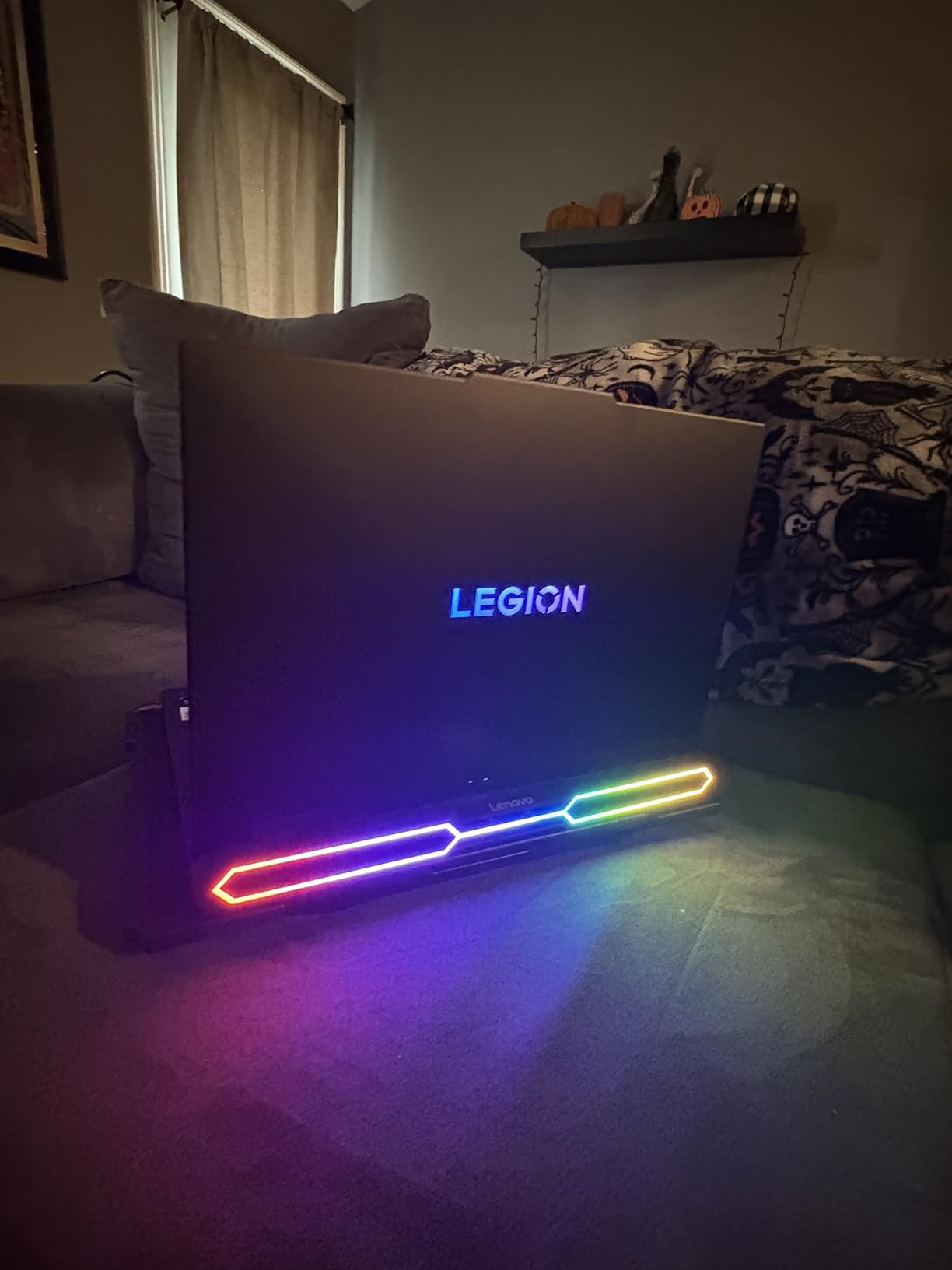 Legion Pro 7i Gen 10 16