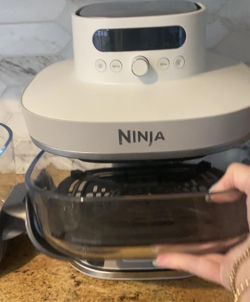 Ninja Crispi Pro 6-in-1 Glass Air Fryer | With Nontoxic, 6qt & 2.5qt Containers & Lids | Microwave, Freezer, Dishwasher Safe | 450°F Max Temp | 1800 Watt | Cyberspace | AS101CY customer photo 2