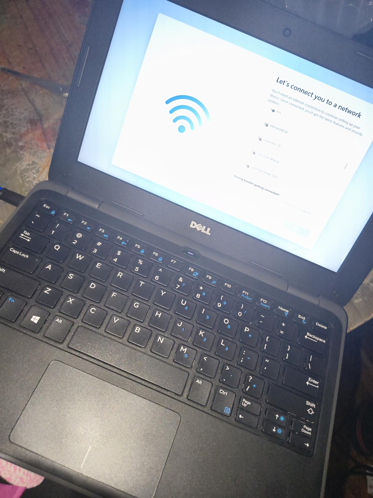 Dell Latitude 3190 Intel Celeron N4100 X4 2.4GHz 4GB 64GB 11.6in Windows 11 Pro, Black (Renewed) customer photo 2