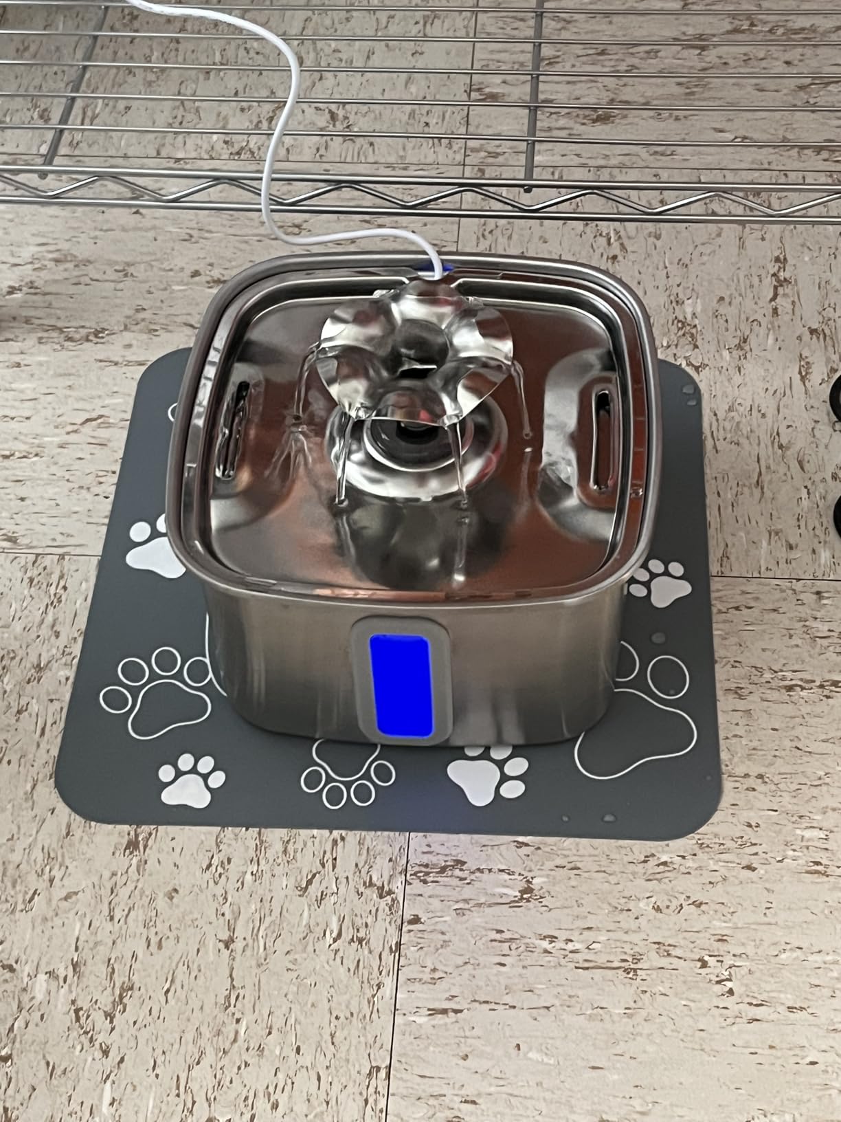 Veken Innovation Award Winner Stainless Steel Cat Water Fountain, 108oz/3.2L Automatic Pet Fountain Dog Water Dispenser with 3 Replacement Filters & Silicone Mat, Gifts for Cats, Dogs (Silver) customer photo 2