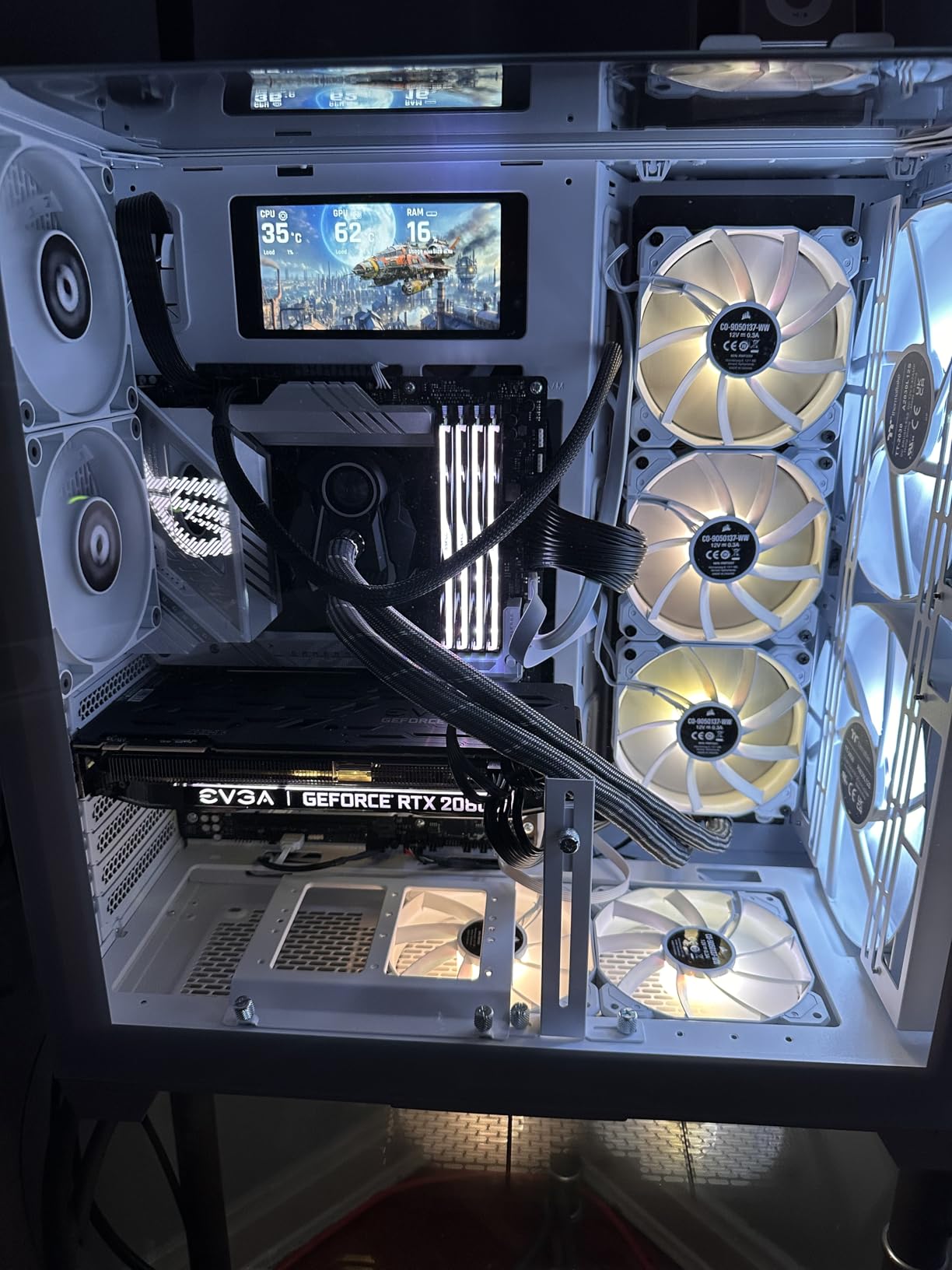 Thermaltake 6.0 Inch LCD Screen Kit; 1480x720p; TTRGBPlus 3.0 Supported; Type-C to USB (9-Pin); Standalone; Black; AC-079-OO1NAN-A1 customer photo 1