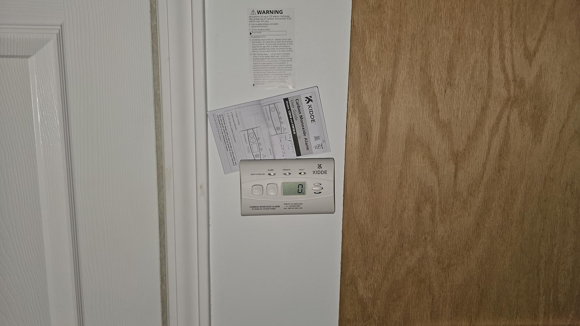 Kidde Carbon Monoxide Detector, 10-Year Battery Powered, Digital Backlit Display, LED Status Indicators, 85 dB Alarm, 5th Edition, COBD10 customer photo 1