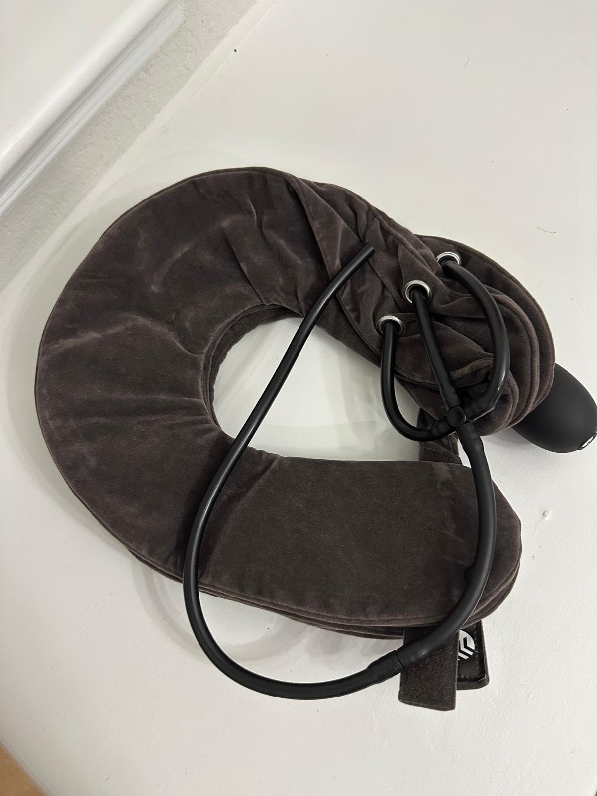 Cervical Neck Stretcher and Cervical Traction Device, Inflatable Neck Traction Device for Home Use, Decompression Devices and Support Brace for Pinched Nerve Relief, Extender Pillow and Hammock customer photo 2
