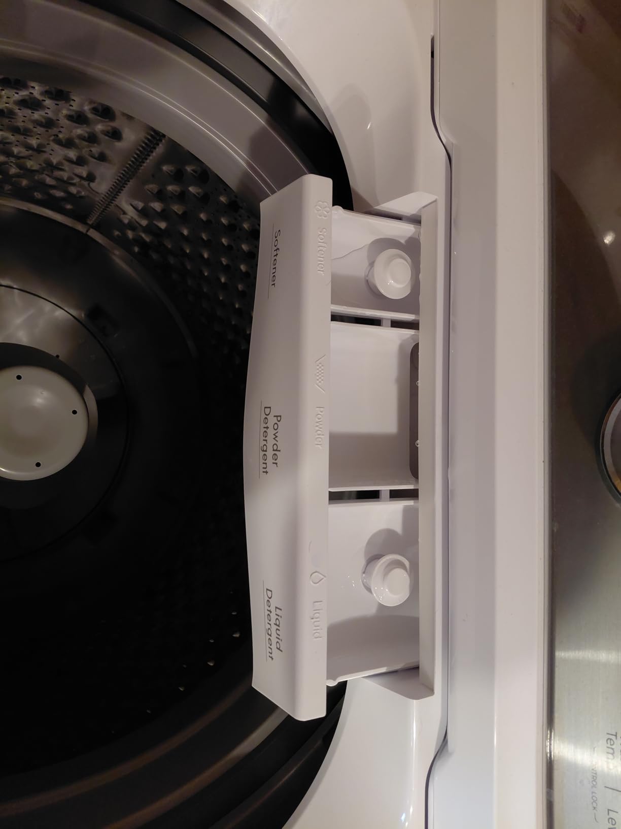 Kenmore 4.1 cu. ft. Top Load Washer with Triple Action Agitator for Tough Dirt & Stains - Reduce Laundry Time with Accela and Express Wash - LED - White customer photo 2