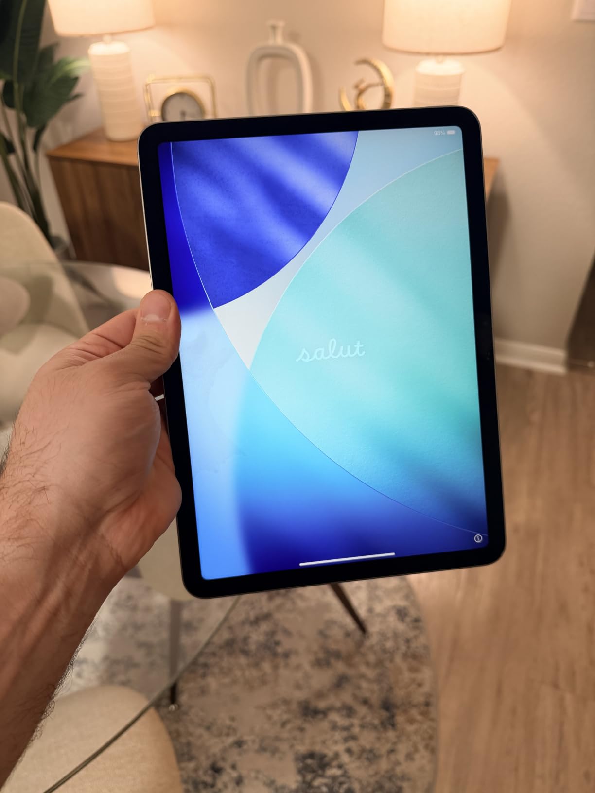 iPad Air 11-inch (M4): Liquid Retina Display, 256GB, 12MP Front/Back Camera, Wi-Fi 7 with Apple N1, Touch ID, All-Day Battery Life - Blue customer photo 2