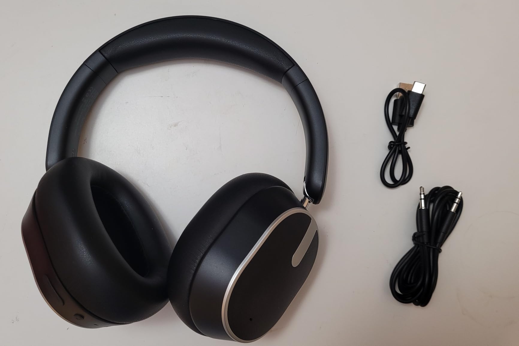 Hybrid Active Noise Cancelling Headphones, 120H Playtime Bluetooth Over Ear Headphones, Bluetooth 6.0 Wireless Headset with Display, 6 ENC Mic, Hi-Res Audio, Transparency Mode for Travel Game Black customer photo 1