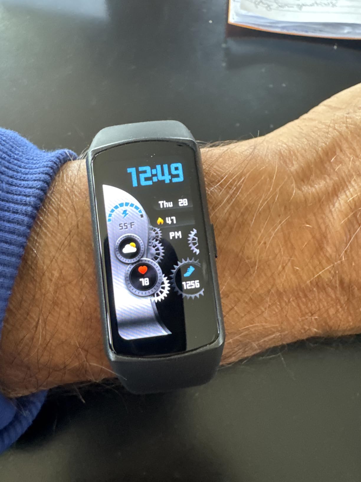 Smart Watch Fitness Tracker with 24/7 Heart Rate, Blood Oxygen Blood Pressure Monitor Sleep Tracker 120 Sports Modes Activity Trackers Step Calorie Counter IP68 Waterproof for Android iPhone customer photo 1