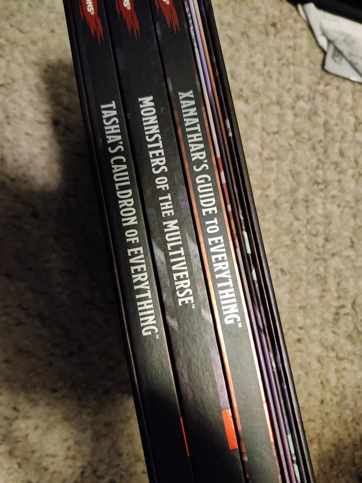 Dungeons & Dragons Rules Expansion Gift Set (Tasha's Cauldron of Everything + Xanathar's Guide + Monsters of the Multiverse + DM Screen) customer photo 1