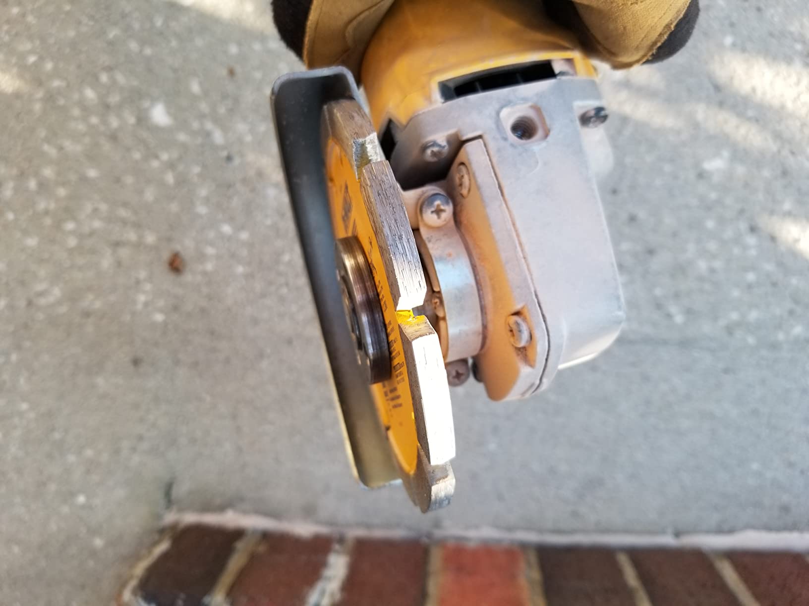 DEWALT Diamond Blade, Tuck Point, 4-1/2-Inch x 1/4-Inch (DW4740) customer photo 1