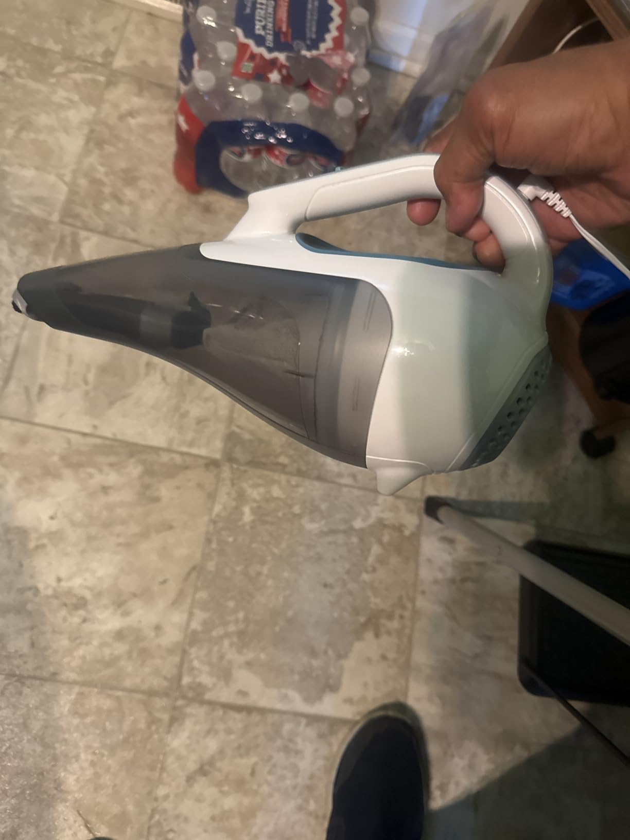 BLACK+DECKER dustbuster Cordless Handheld Vacuum, Portable Vacuum for Car and Home Rechargeable, Powerful Suction, Wide Mouth (HHVI315JO42) customer photo 2