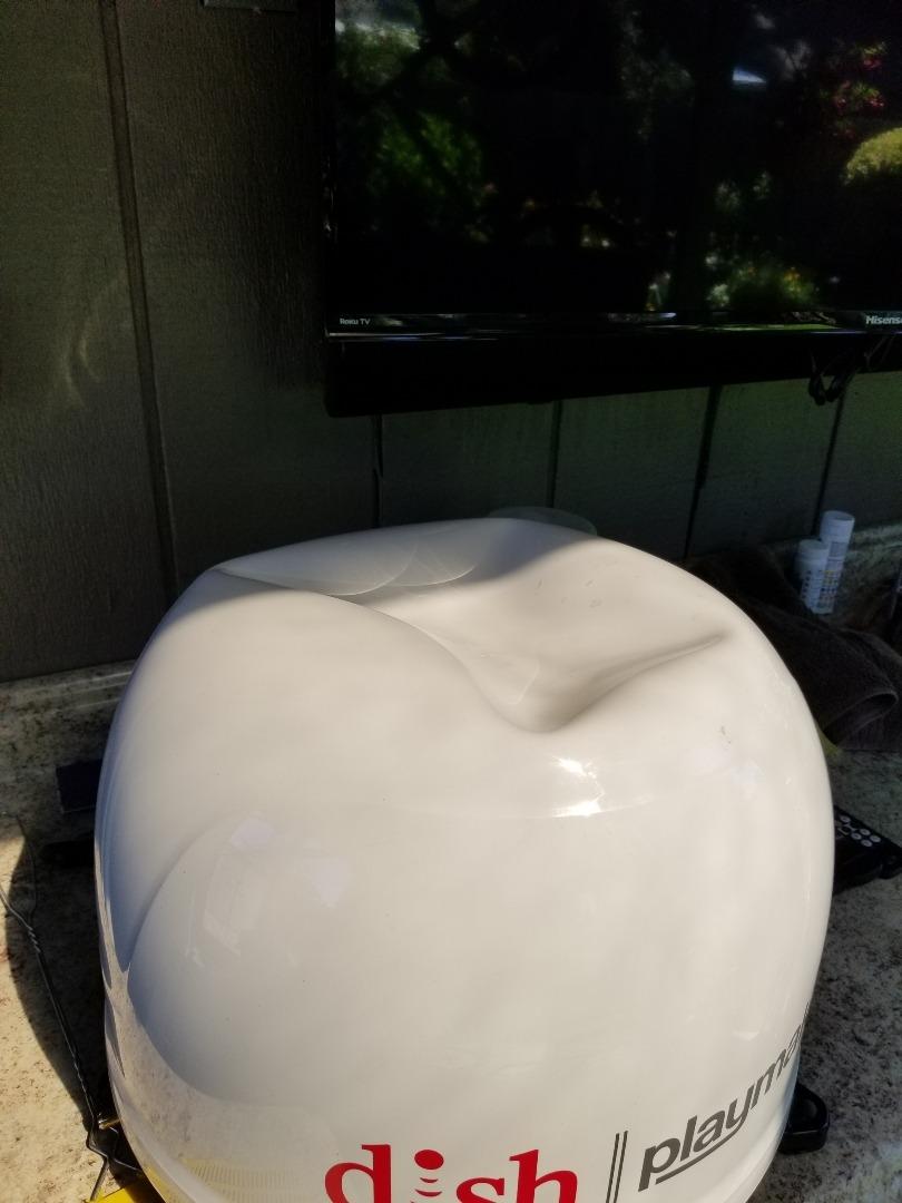 Winegard Company PL-7000R Dish Playmaker Portable Antenna , White customer photo 2
