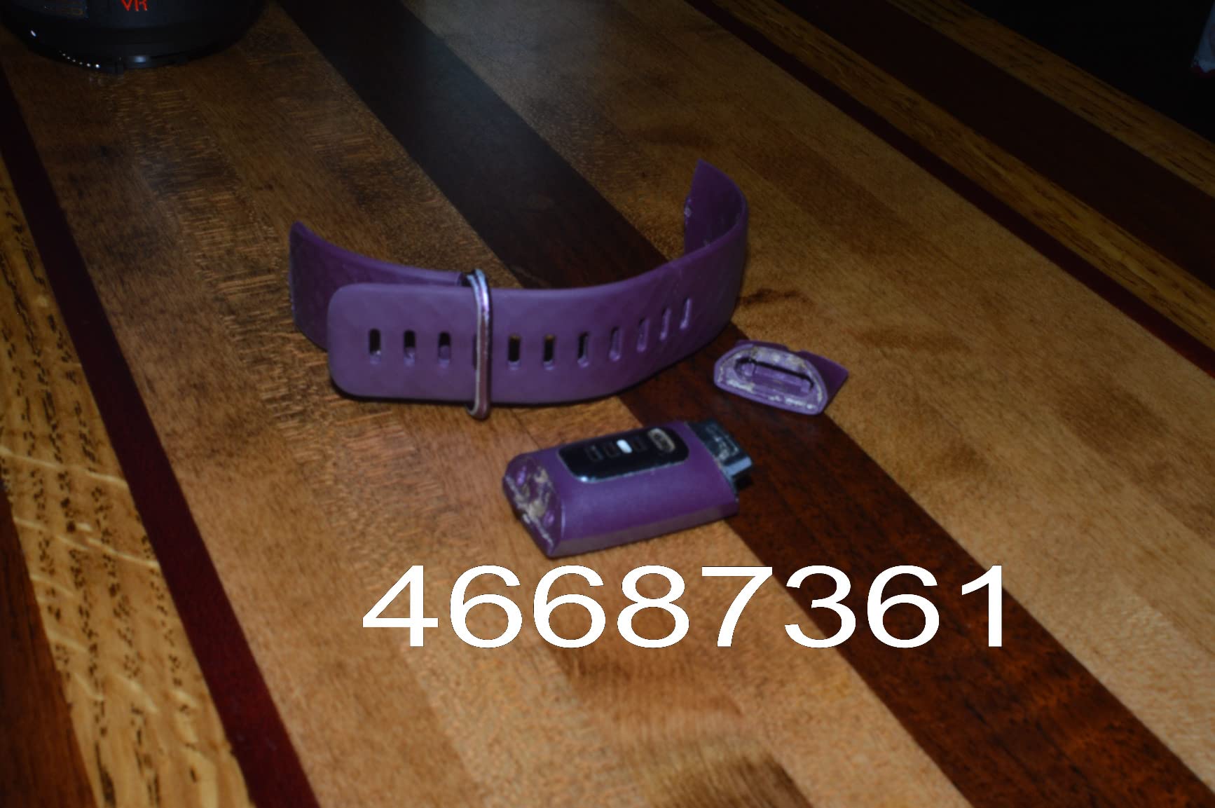 Fitbit Charge 4 Fitness and Activity Tracker with Built-in GPS, Heart Rate, Sleep & Swim Tracking, Rosewood/Rosewood, One Size (S & L Bands Included) customer photo 2