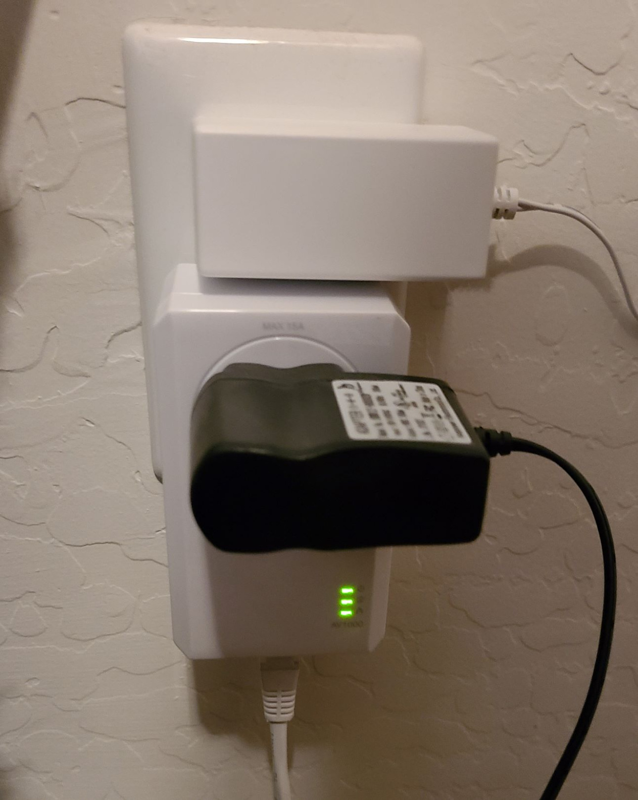 TP-Link AV1000 Powerline Ethernet Adapter KIT - Gigabit Port, Nano Size | Plug Pair & Play, Ethernet Over Power, Power Saving Mode, Network Adapter (TL-PA7017 KIT) customer photo 1
