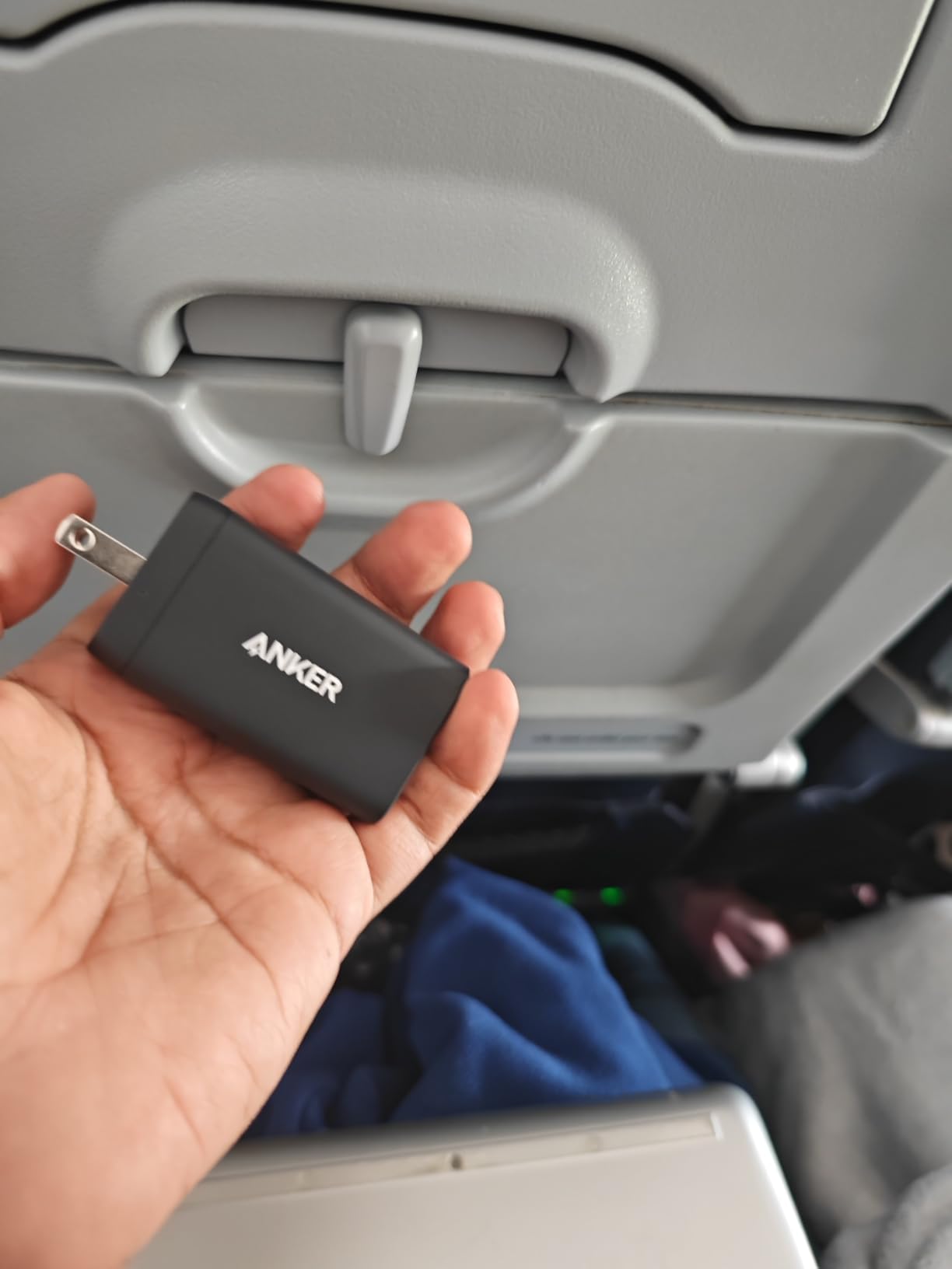 Anker Charger, 65W 3-Port Fast Compact Foldable USB C Charger Block for MacBook Pro/Air, iPad Pro, Galaxy, Dell XPS 13, iPhone 17 Series, Steam Deck, and More customer photo 1