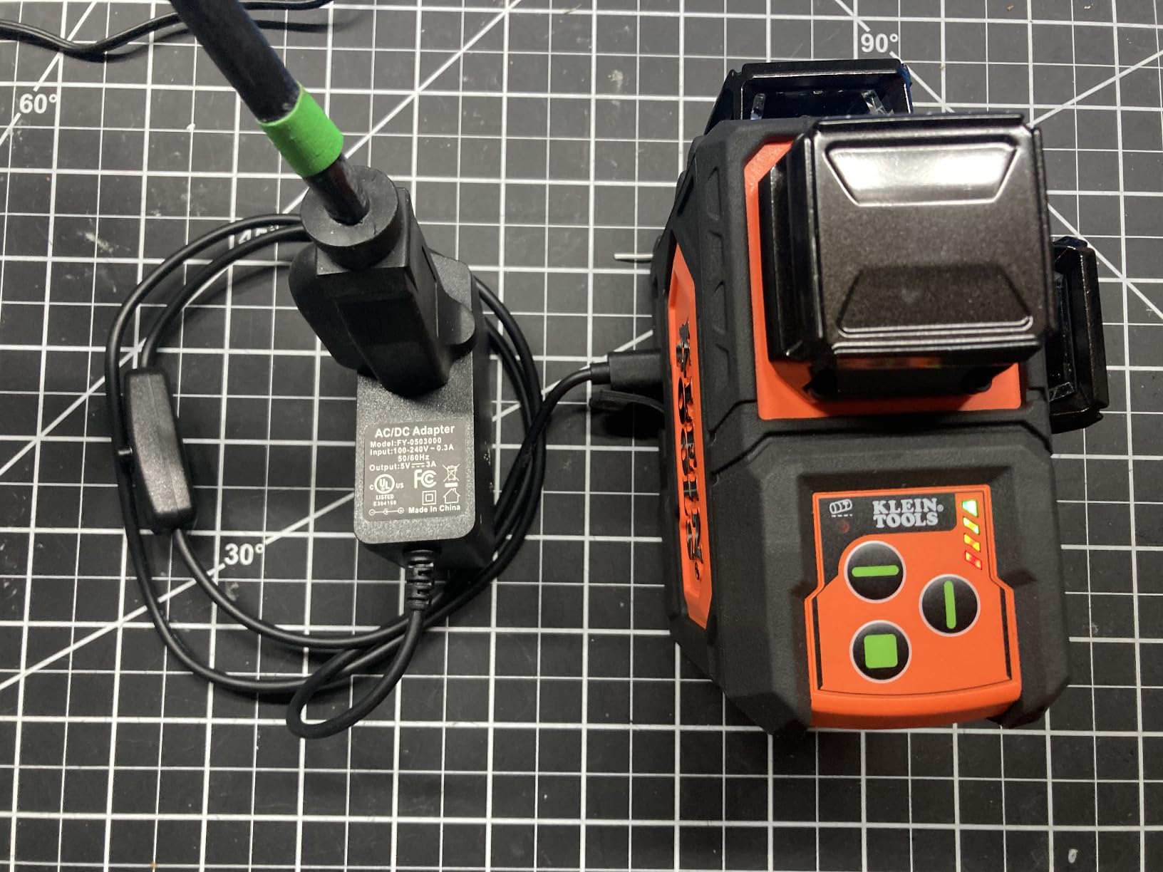 Klein Tools 93PLL Self-Leveling Laser Level with Bright Green 3x360-Degree Planes, Rechargeable Battery, Magnetic Mount customer photo 2