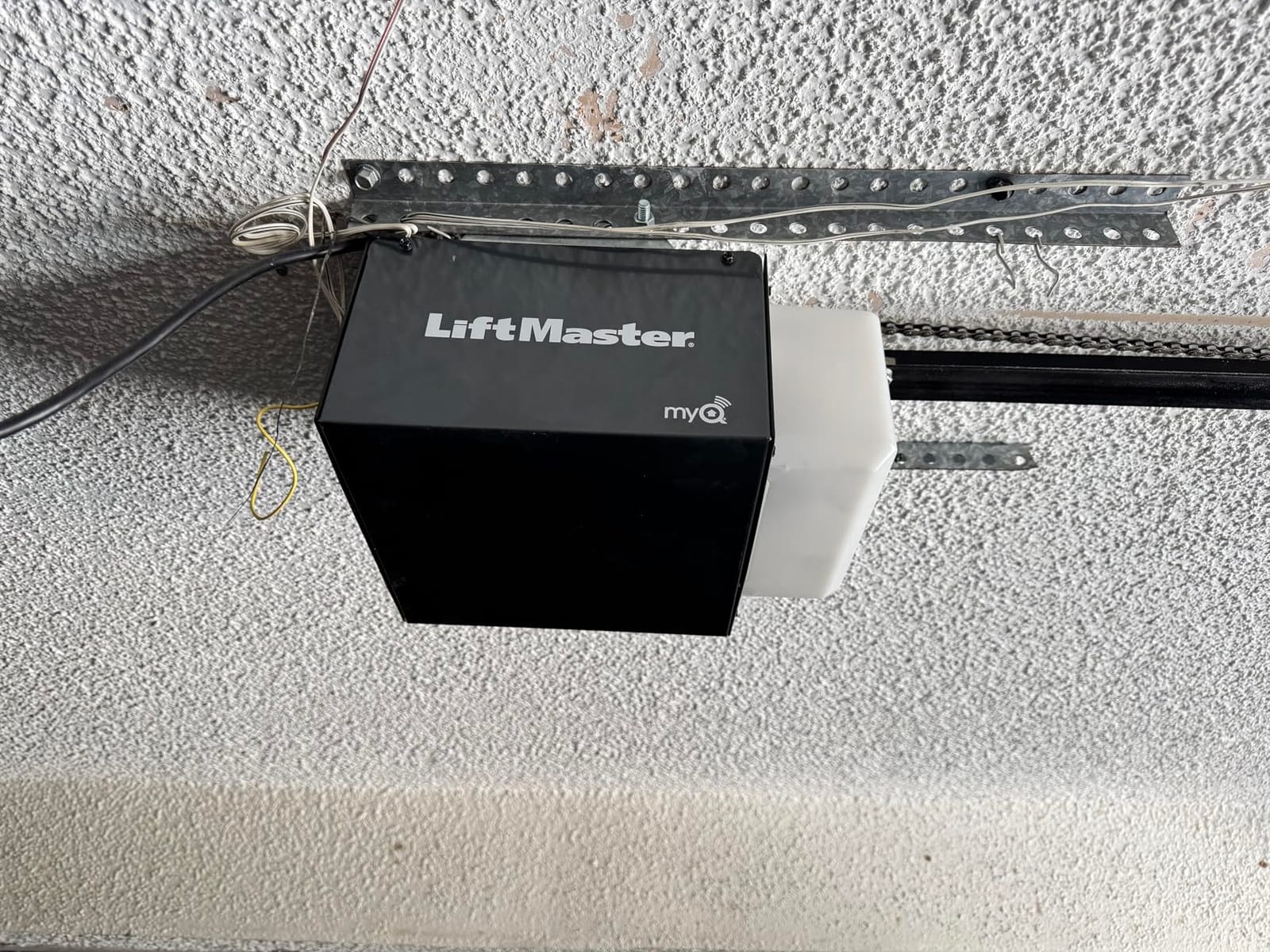 Liftmaster myQ Smart Garage Control - Wireless Garage Hub and Sensor with WiFi & Bluetooth - Smartphone Controlled, 821LMC-S, White customer photo 2