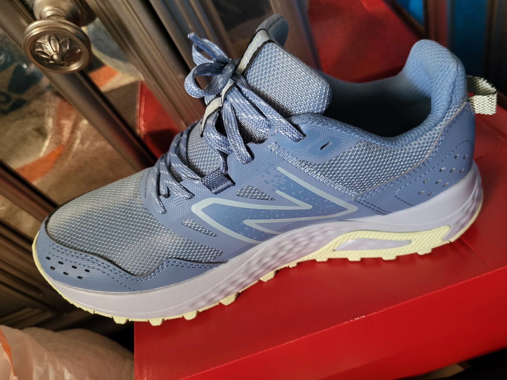 New Balance Women's 410v8 Trail Running Shoes customer photo 2