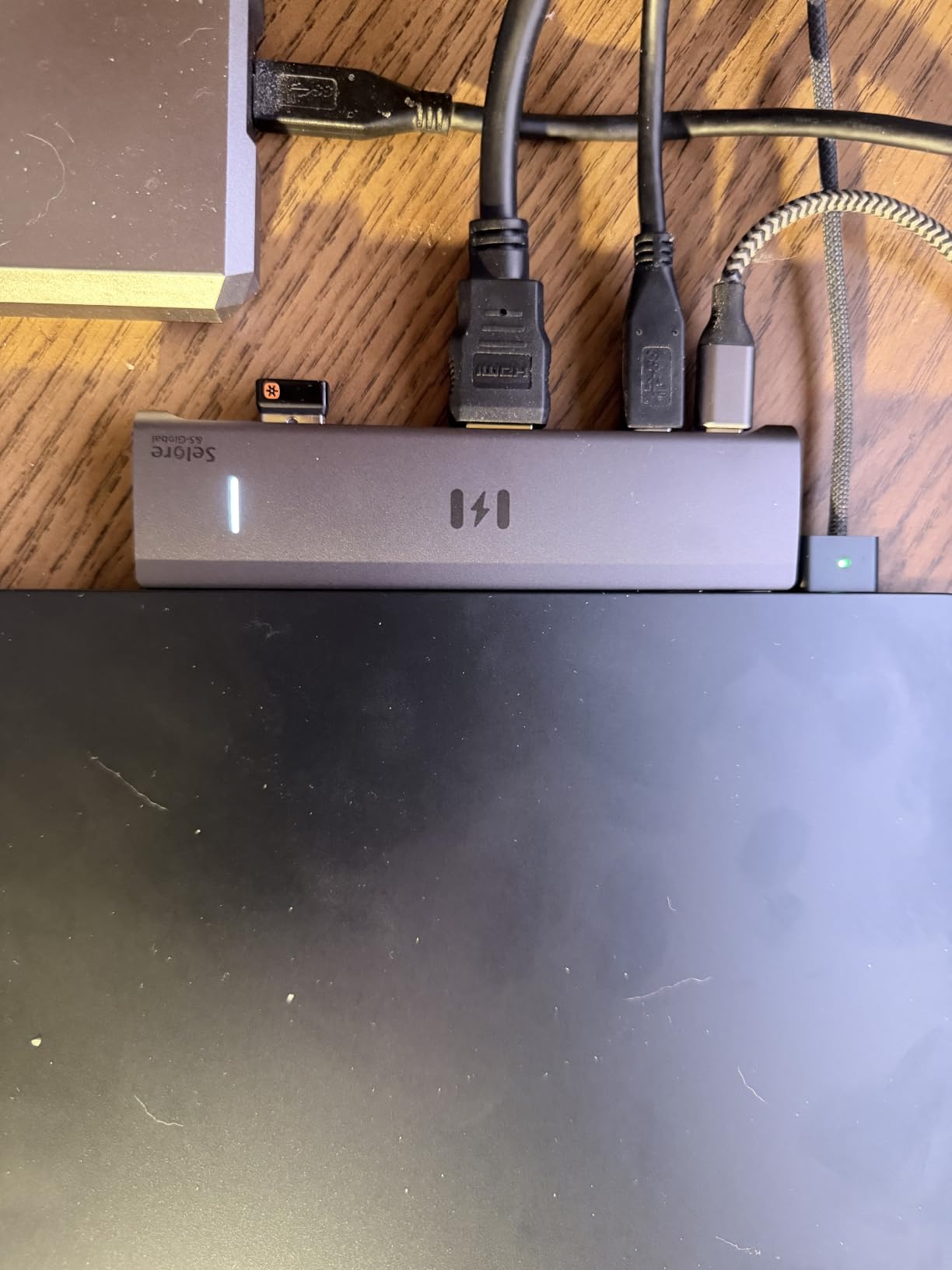 Selore USB C Docking Station Dual Monitor, USB C to Dual HDMI Adapter customer photo 2