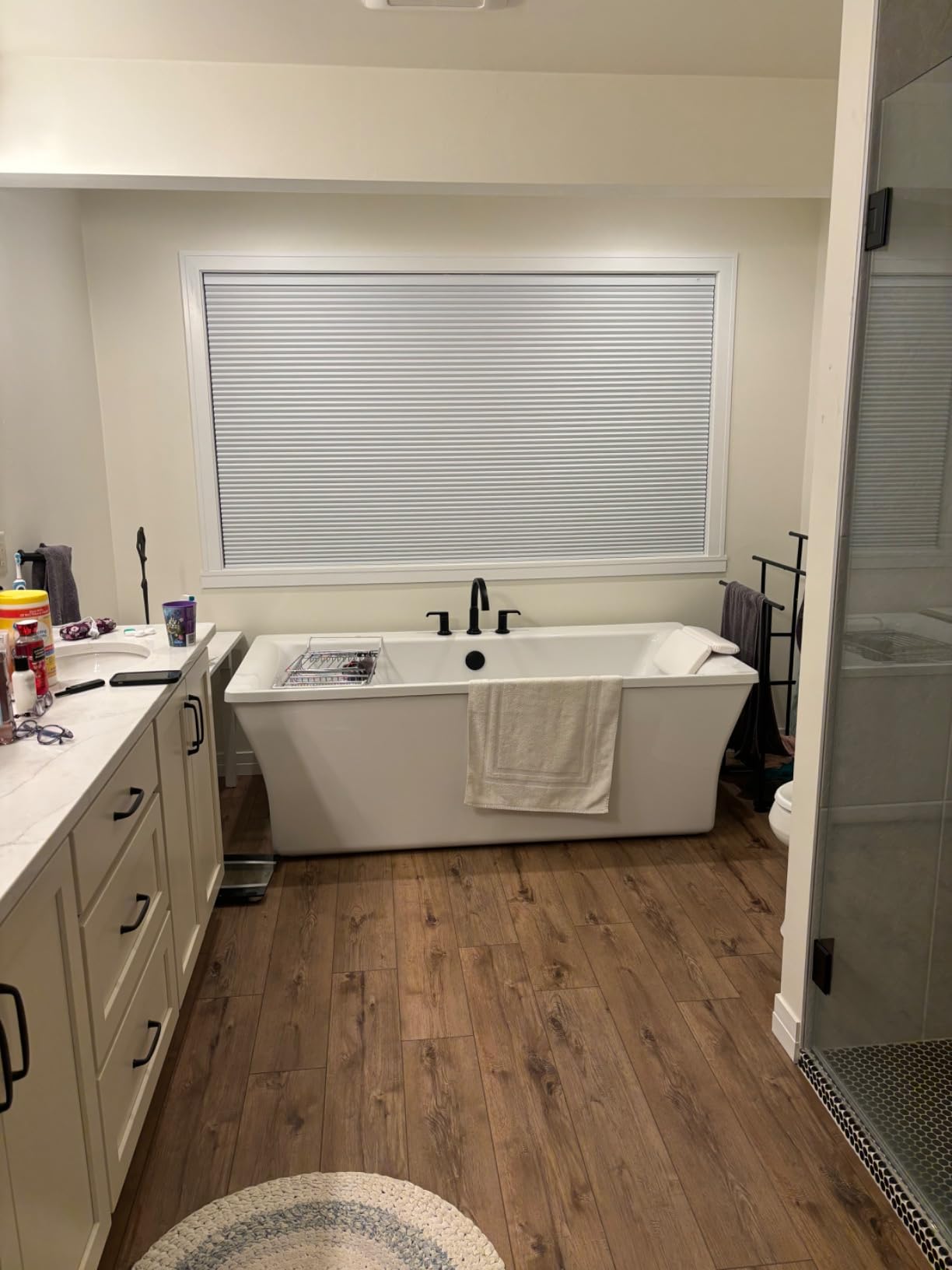 SmartWings Motorized Honeycomb Blinds, Customized 100% Blackout White | Wireless Hazel Cellular Shades for Indoor Window, Battery Powerd Smart Shades Compatible with Alexa/Google/Homekit customer photo 2