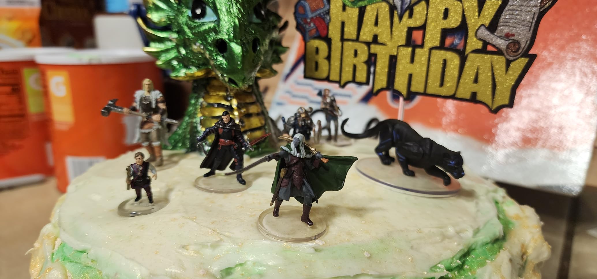 WizKids D&D The Legend of Drizzt 35th Anniversary - Tabletop Companions Boxed Set Dungeons and Dragons Miniatures customer photo 1
