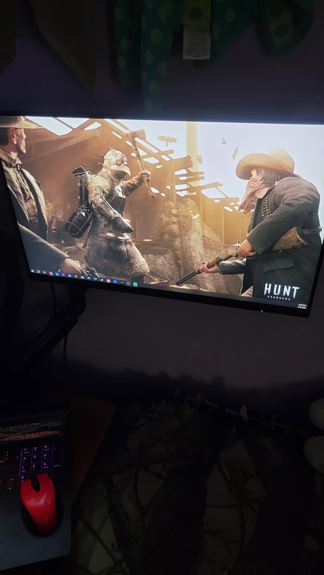 Amazon Basics 27 Inch Monitor, FHD 1080P, 100Hz, IPS, Built-in Speakers, VESA Compatible, USB Ports, Black customer photo 2