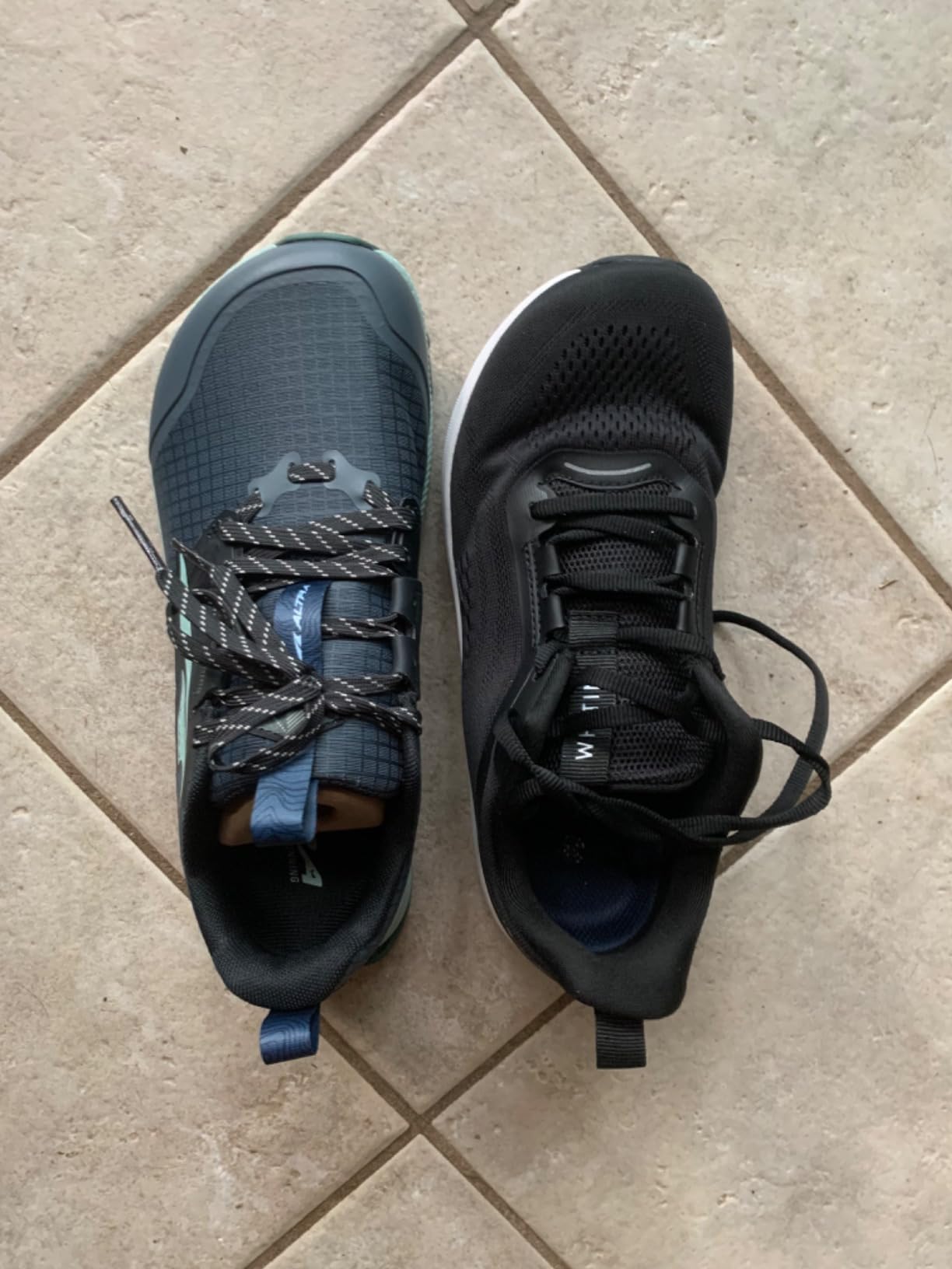 ALTRA Women's Lone Peak 8 Trail Running Shoe customer photo 1