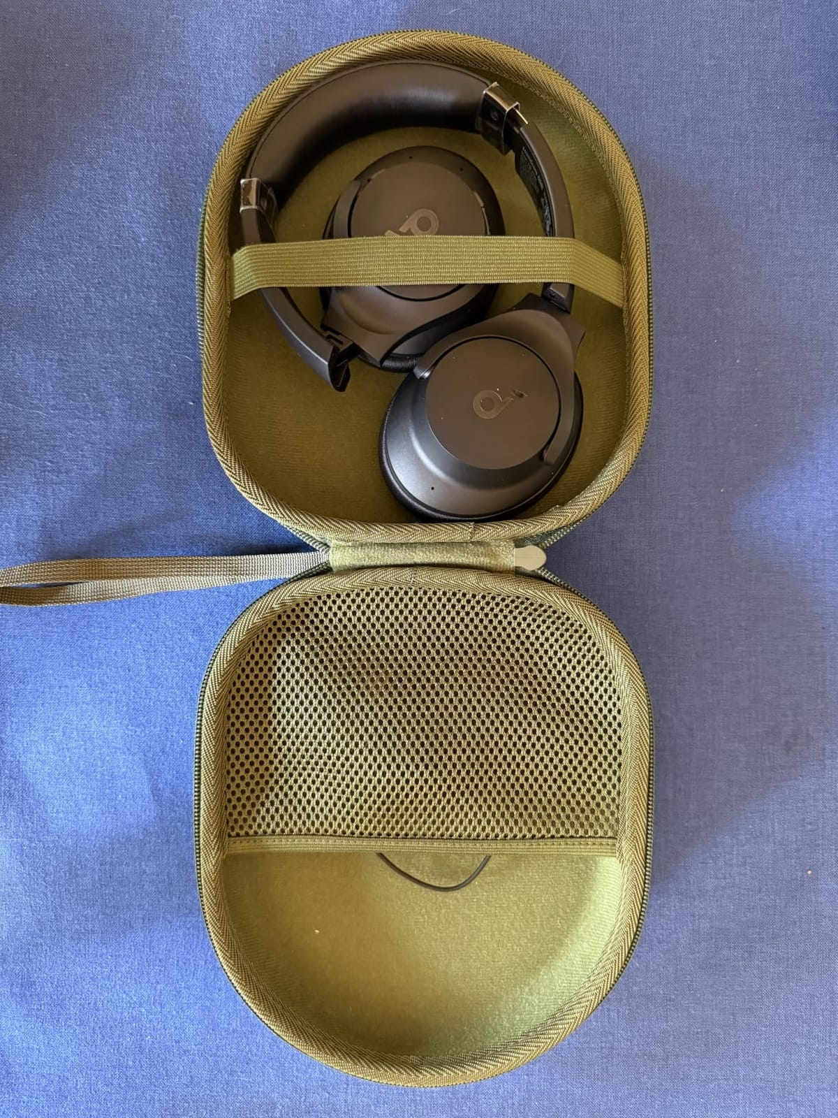 Soundcore by Anker Q20i Hybrid Active Noise Cancelling Headphones customer photo 2