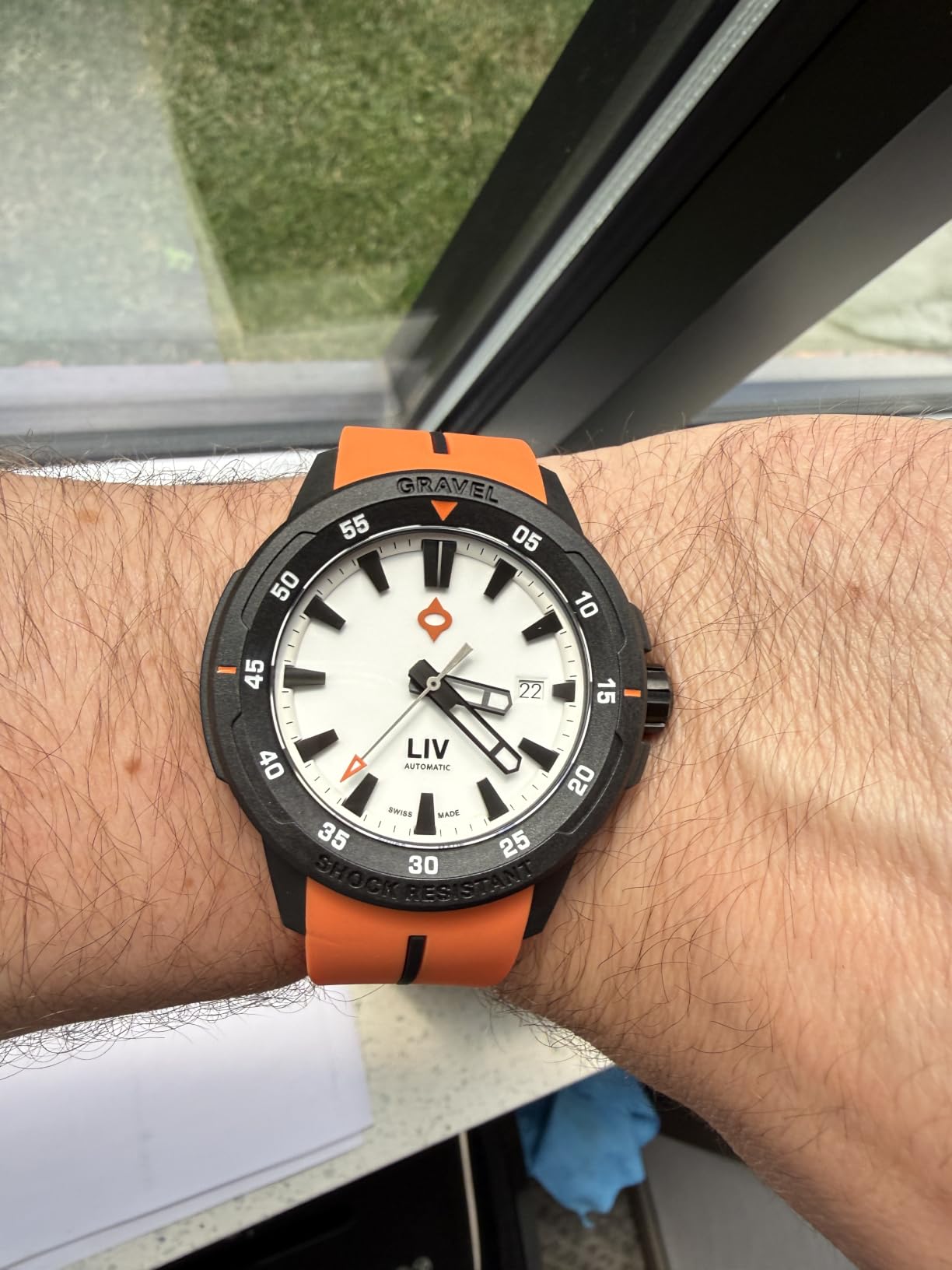 LIV Gravel 001 Swiss Automatic 26-Jewel Carbon Adventure Watch 100M customer photo 2