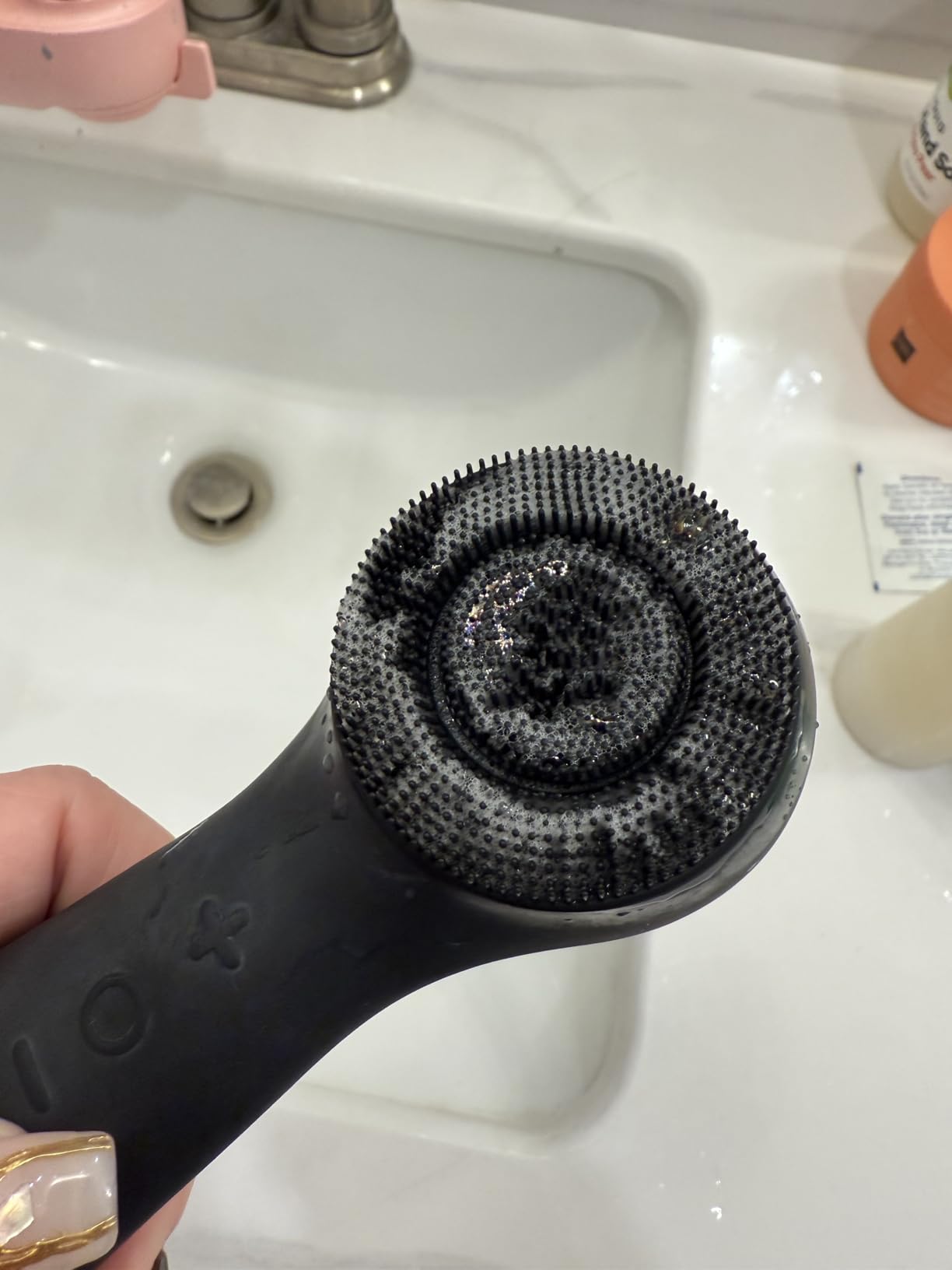 COSLUS FBS03 Face Scrubber Facial Cleansing Brush, Patented Upgraded Design | Patented 2-in-1 Spin and Vibration with Automatic Foaming, Silicone Electric Exfoliator for Men Women, Waterproof, Black customer photo 2