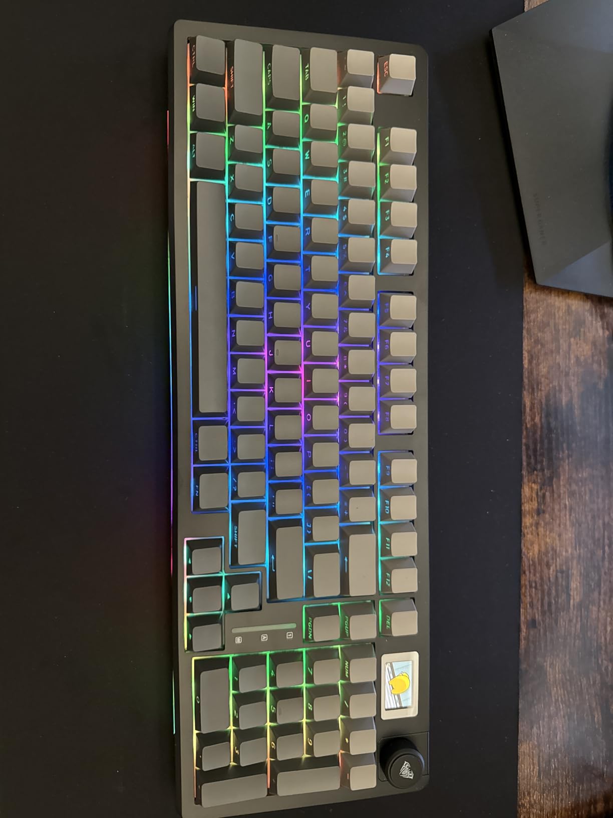 AULA S98 Pro Wireless Mechanical Keyboard with Screen & Knob, 2.4GHz/USB-C/BT5.0 Hot Swappable Creamy Keyboard, Pre-lubed Linear Switches, Side Printed PBT Keycaps, RGB Backlit Gaming Keyboards customer photo 2